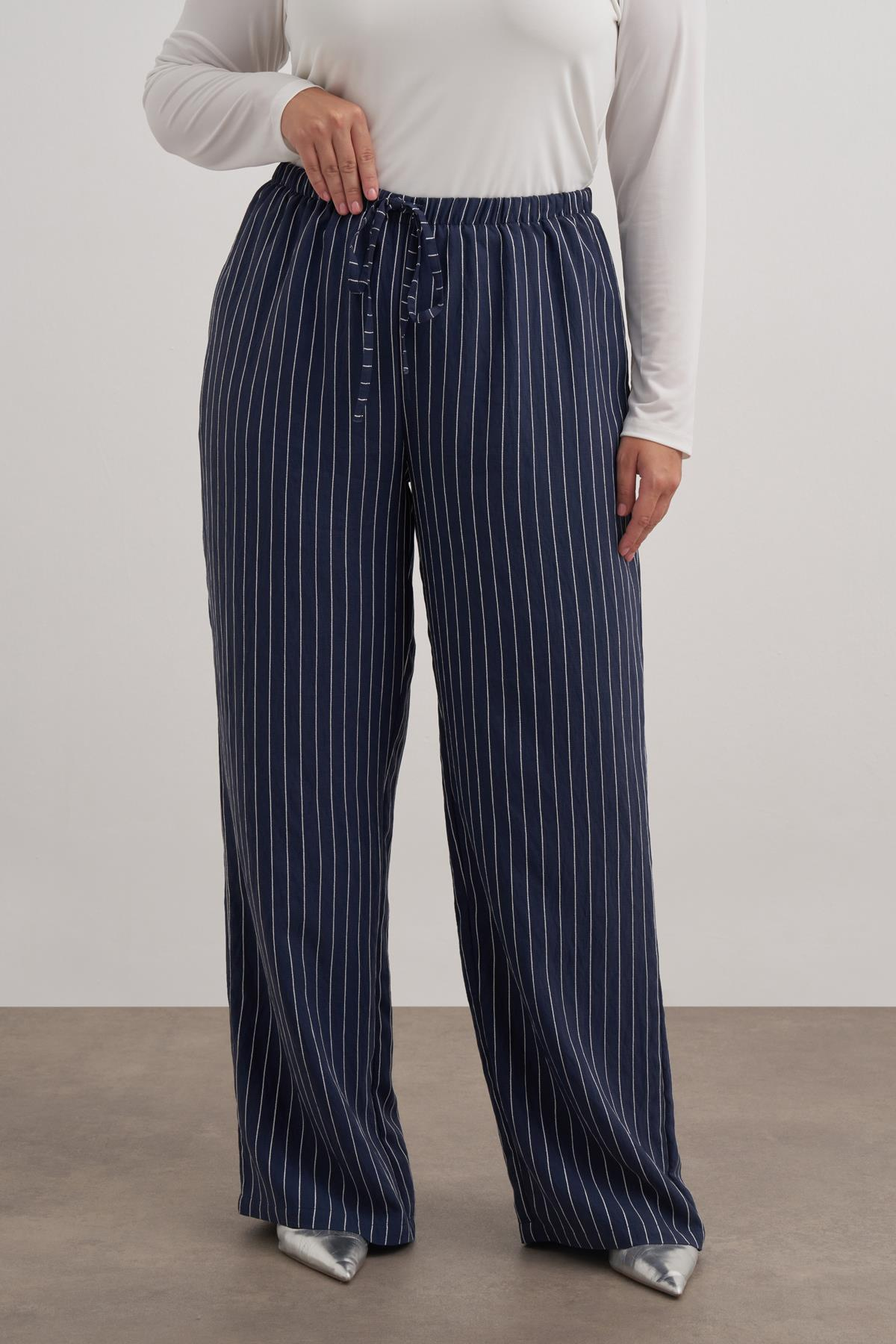 Myline-Beli Bağcıklı Düz Kesim Pantolon-Büyük Beden Pantolon-149575