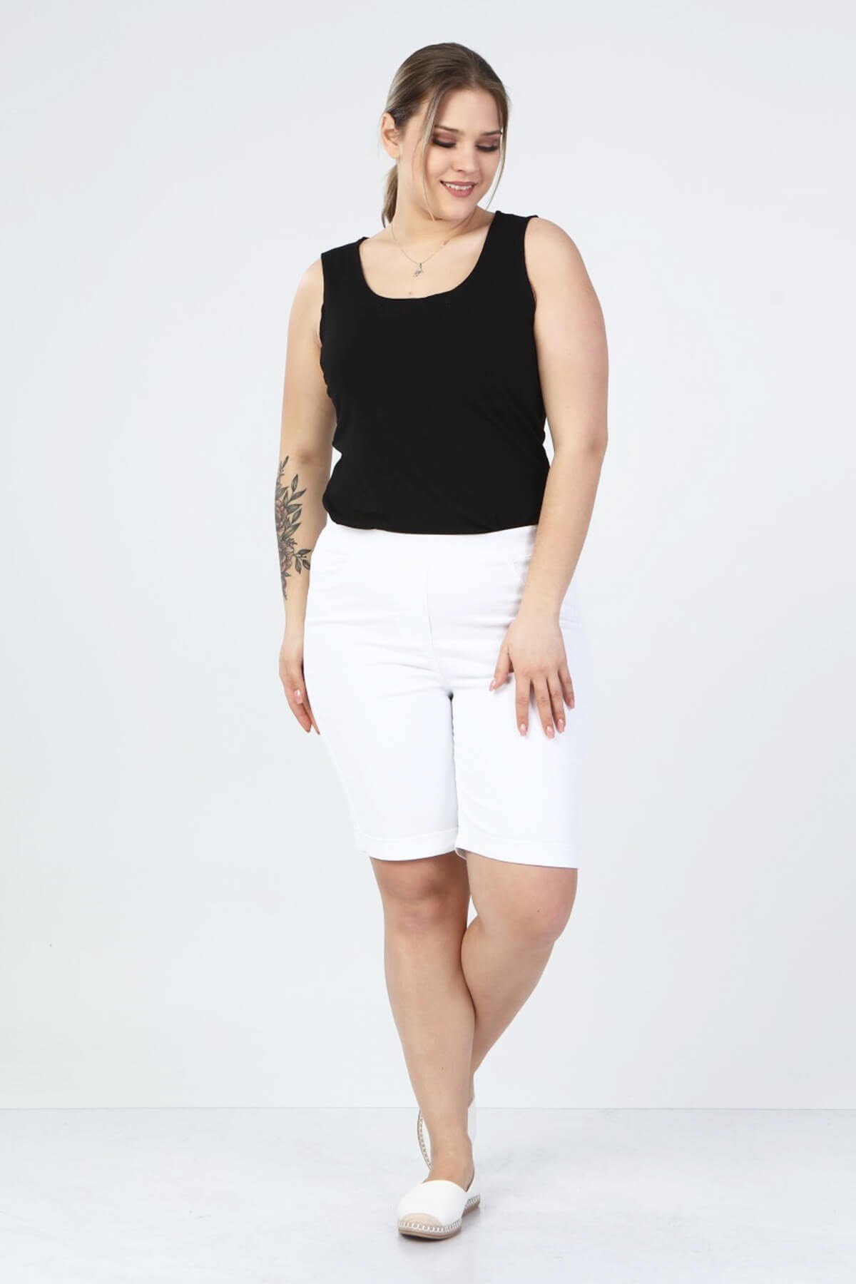 Myline-Beli Lastikli Paçası Katlı Şort-Büyük Beden Şort-66576