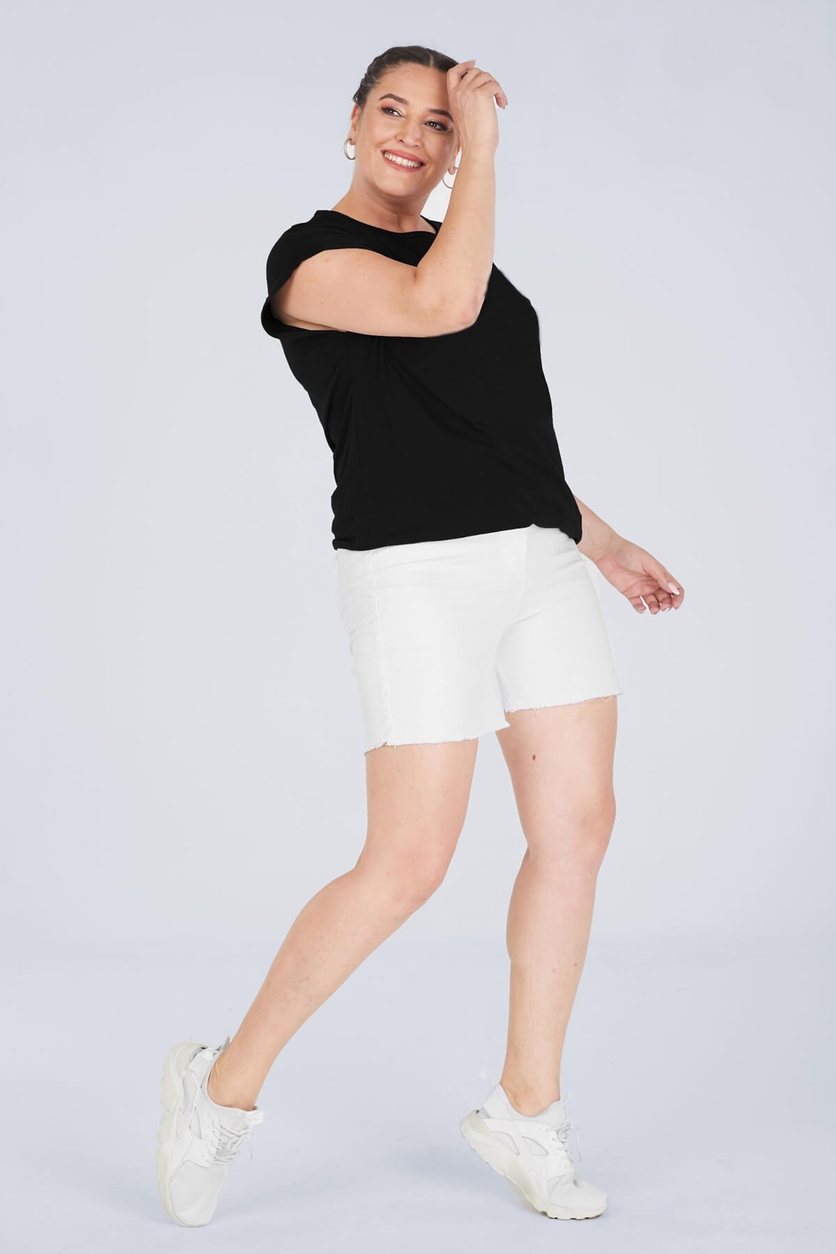 Myline-Beli Lastikli Paçası Püsküllü Şort-Büyük Beden Şort-66808