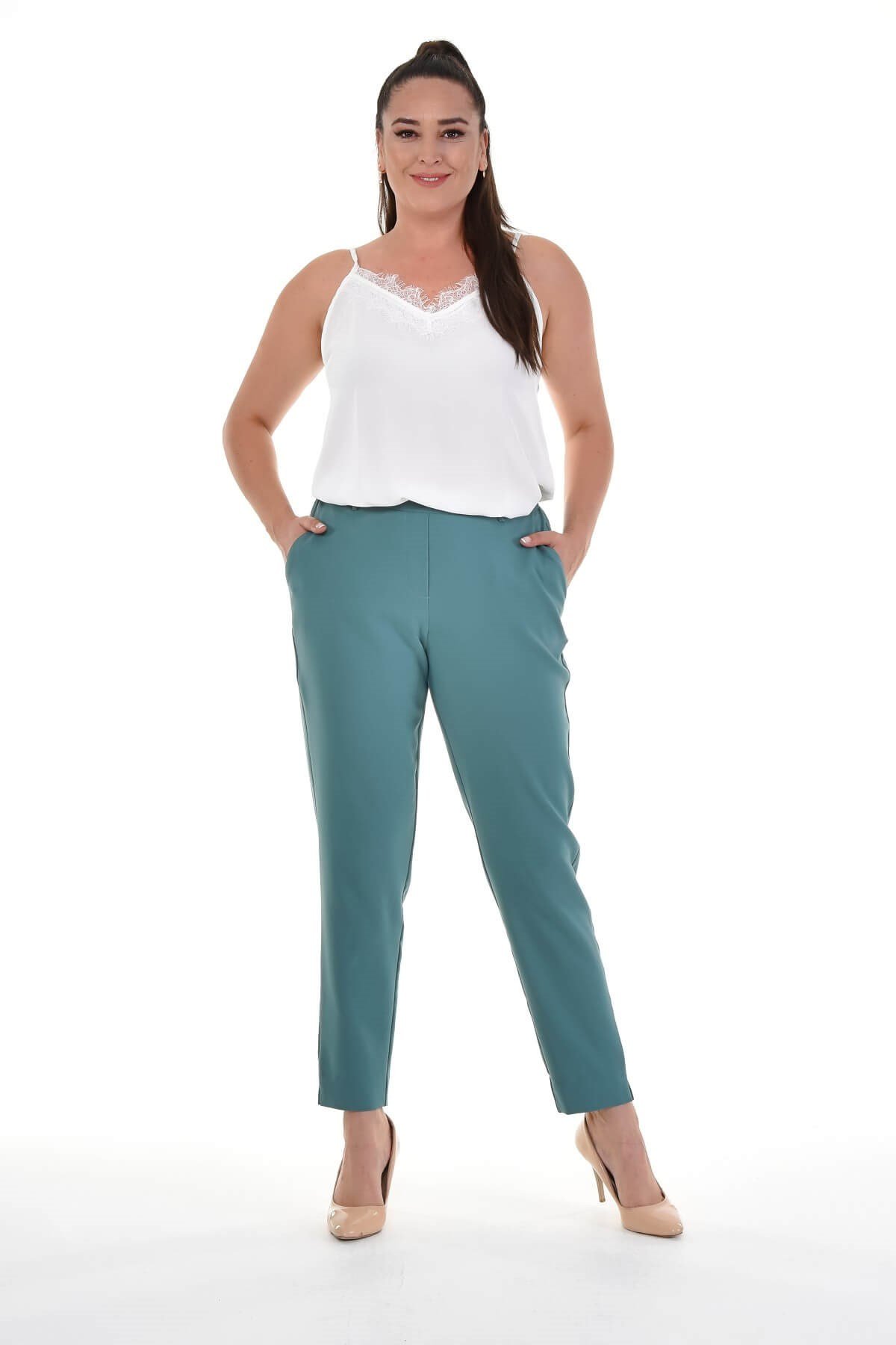 Beli Lastikli Slim Fit Klasik Pantolon
