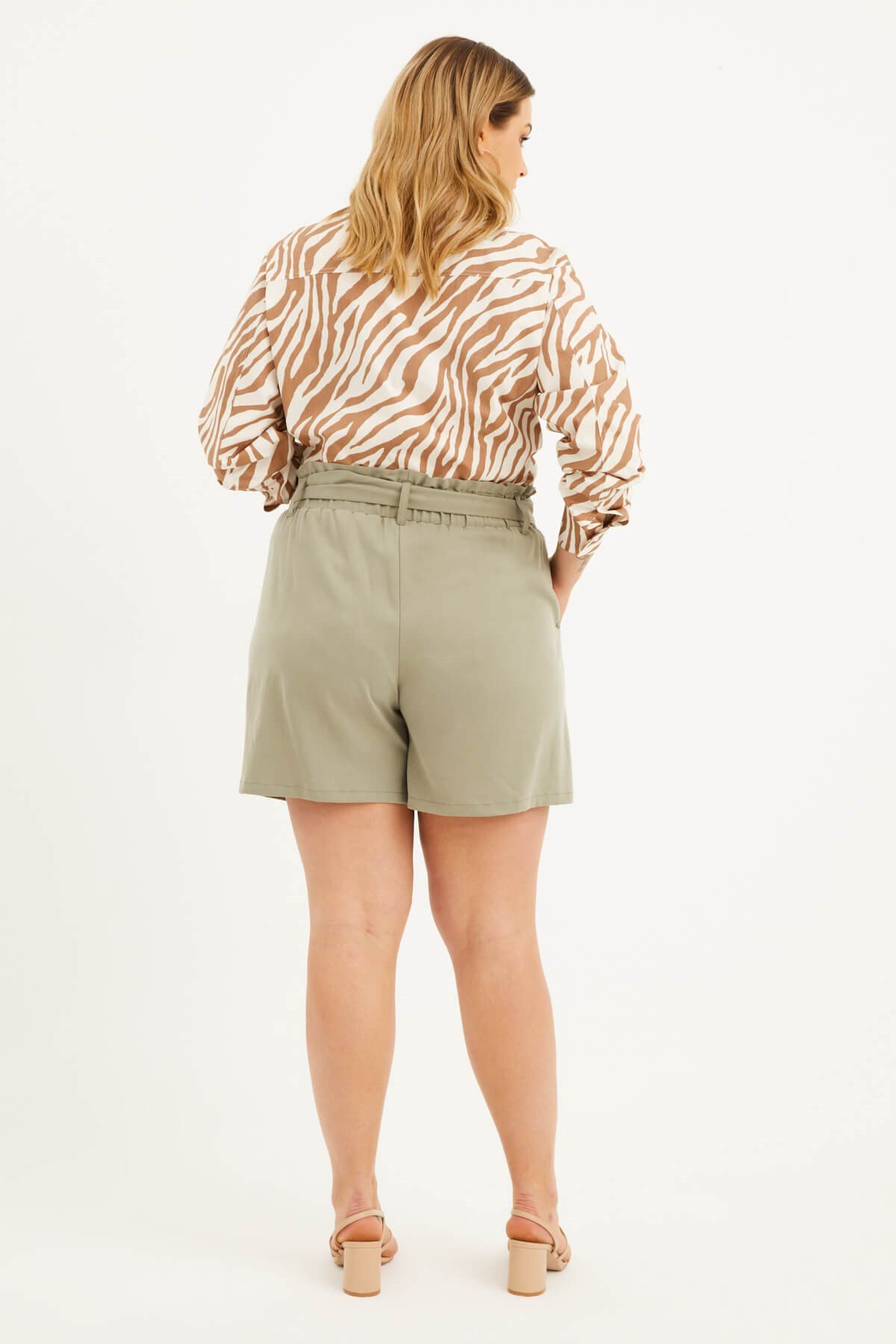 Myline-Beli Lastikli ve Kuşaklı Şort-Büyük Beden Şort-77498