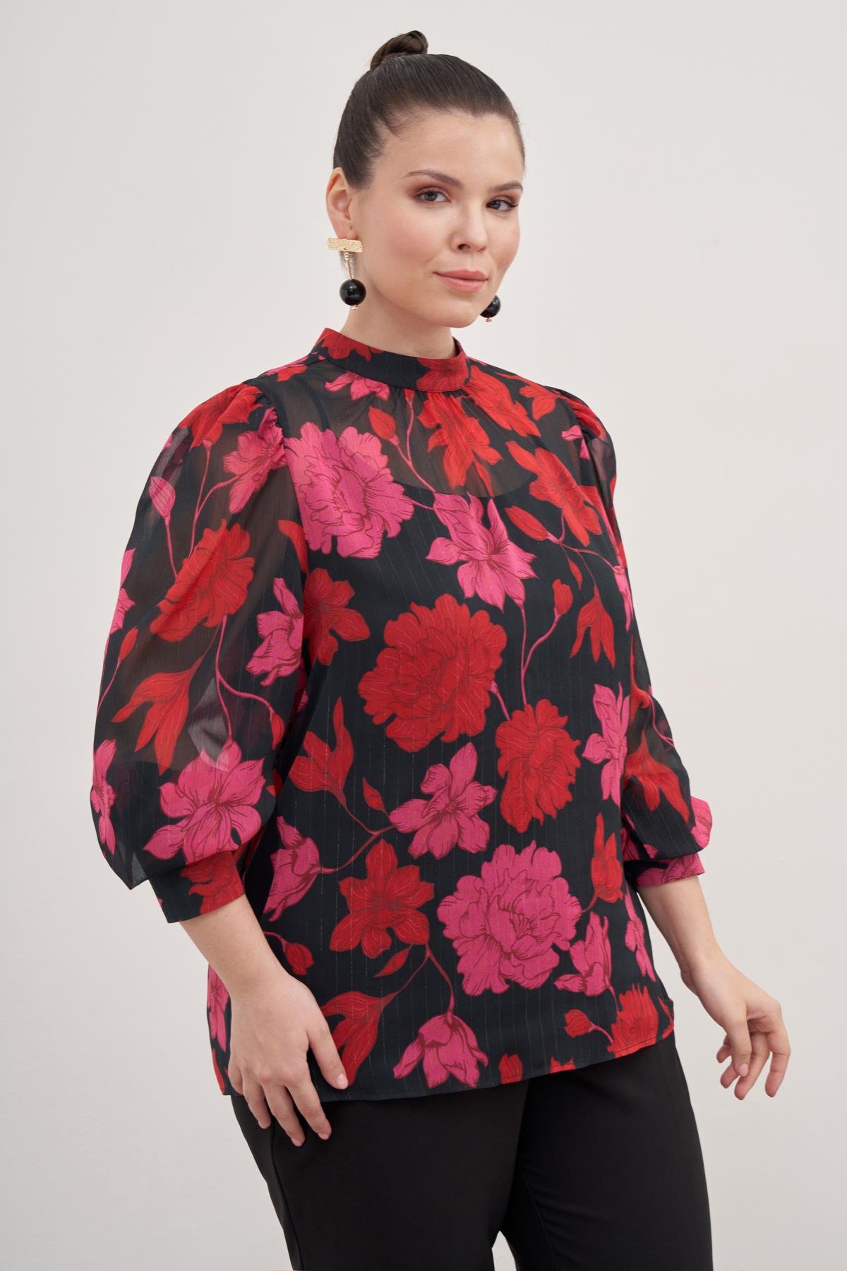 Büzgü Detaylı Şifon Bluz