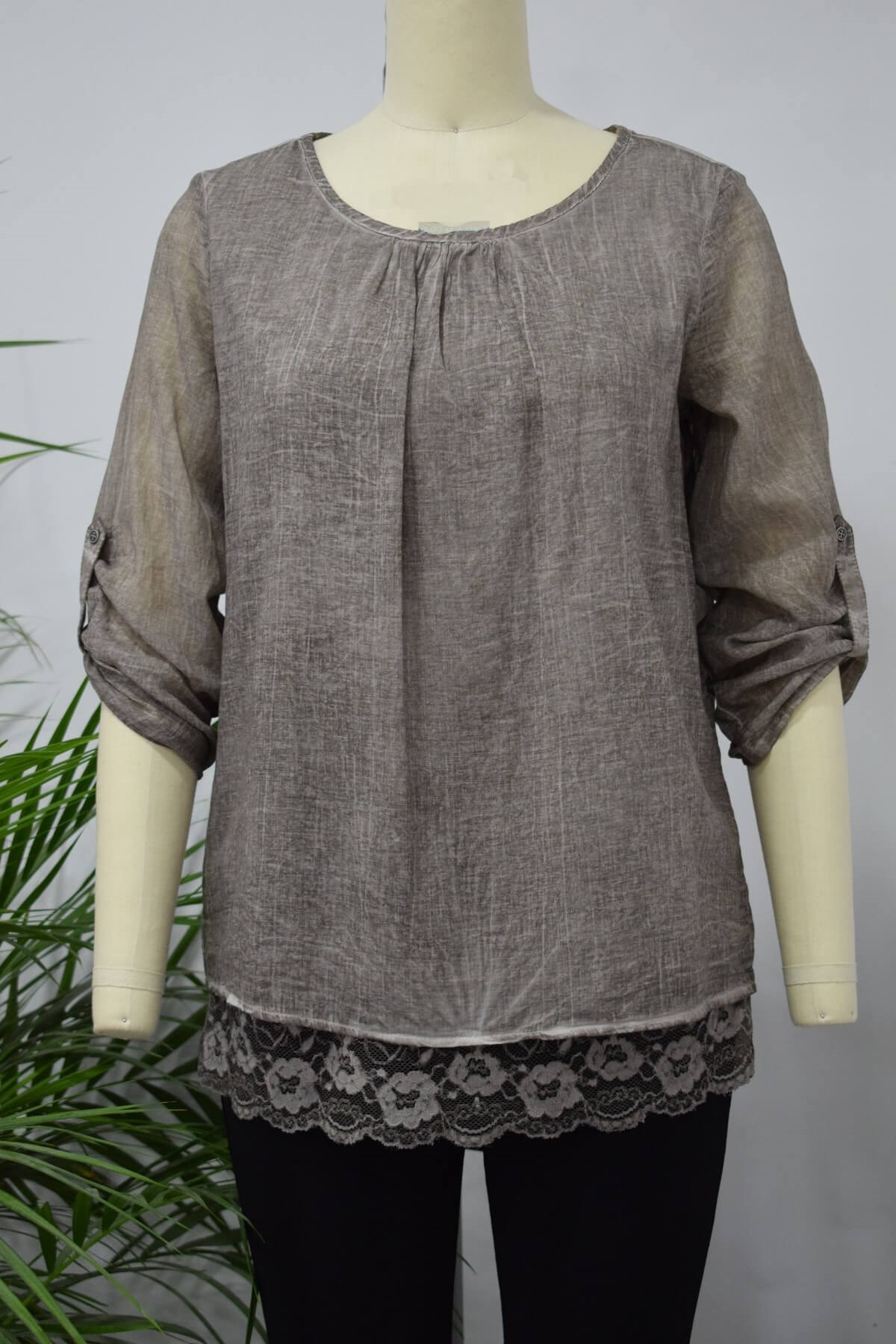 Myline-Dantel Detaylı Kolları Apoletli Bluz-Büyük Beden Outlet-56162