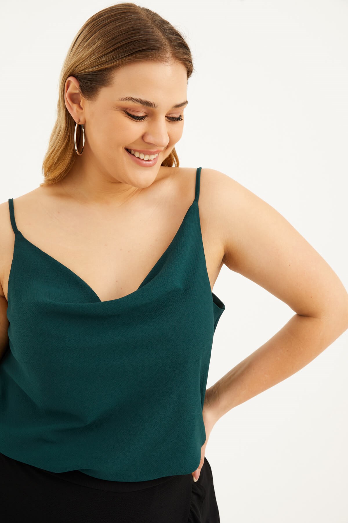 Myline-Degaje Yaka İp Askılı Bluz-Büyük Beden Bluz-77566