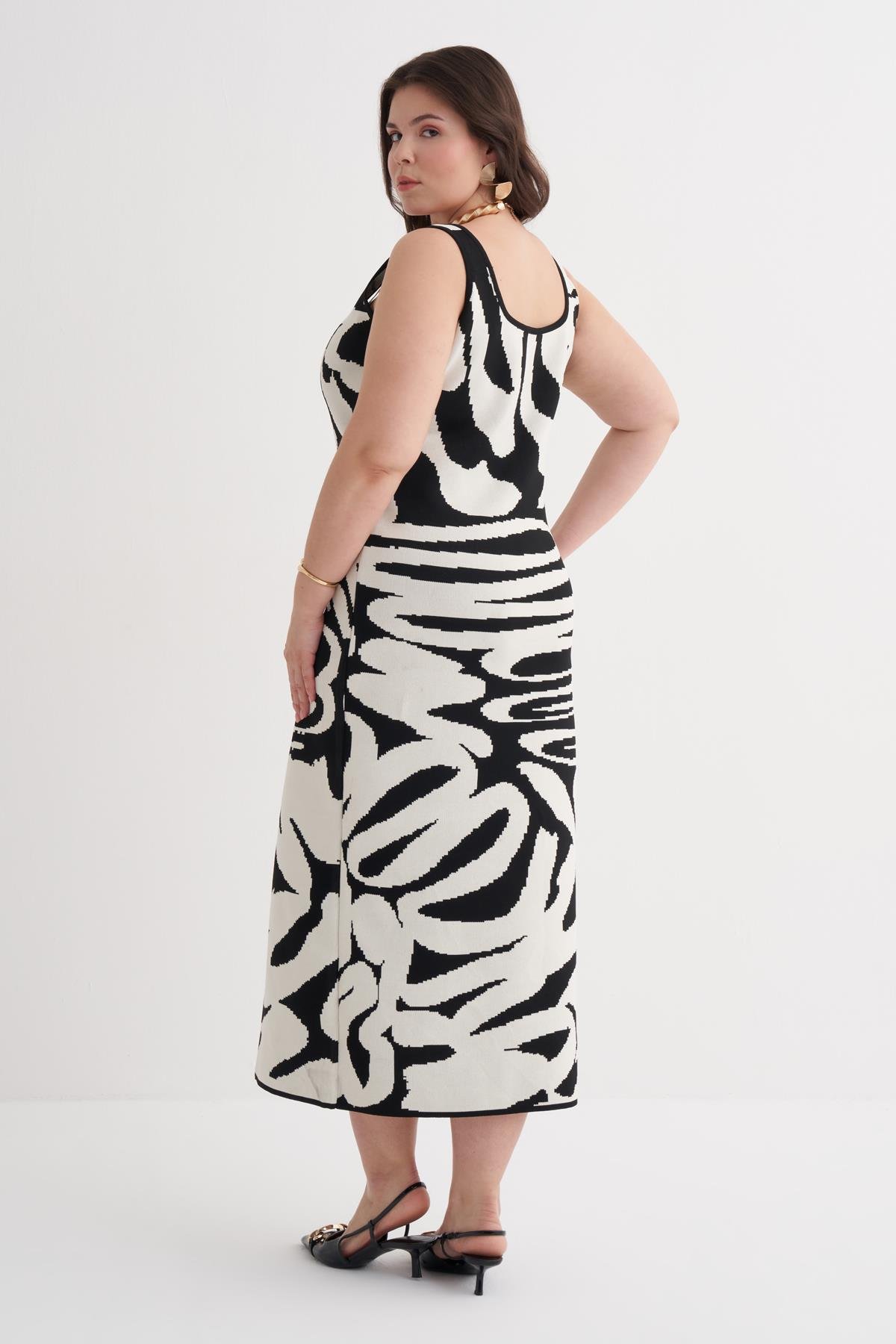 Myline-Desenli Triko Elbise-Büyük Beden Elbise-160082