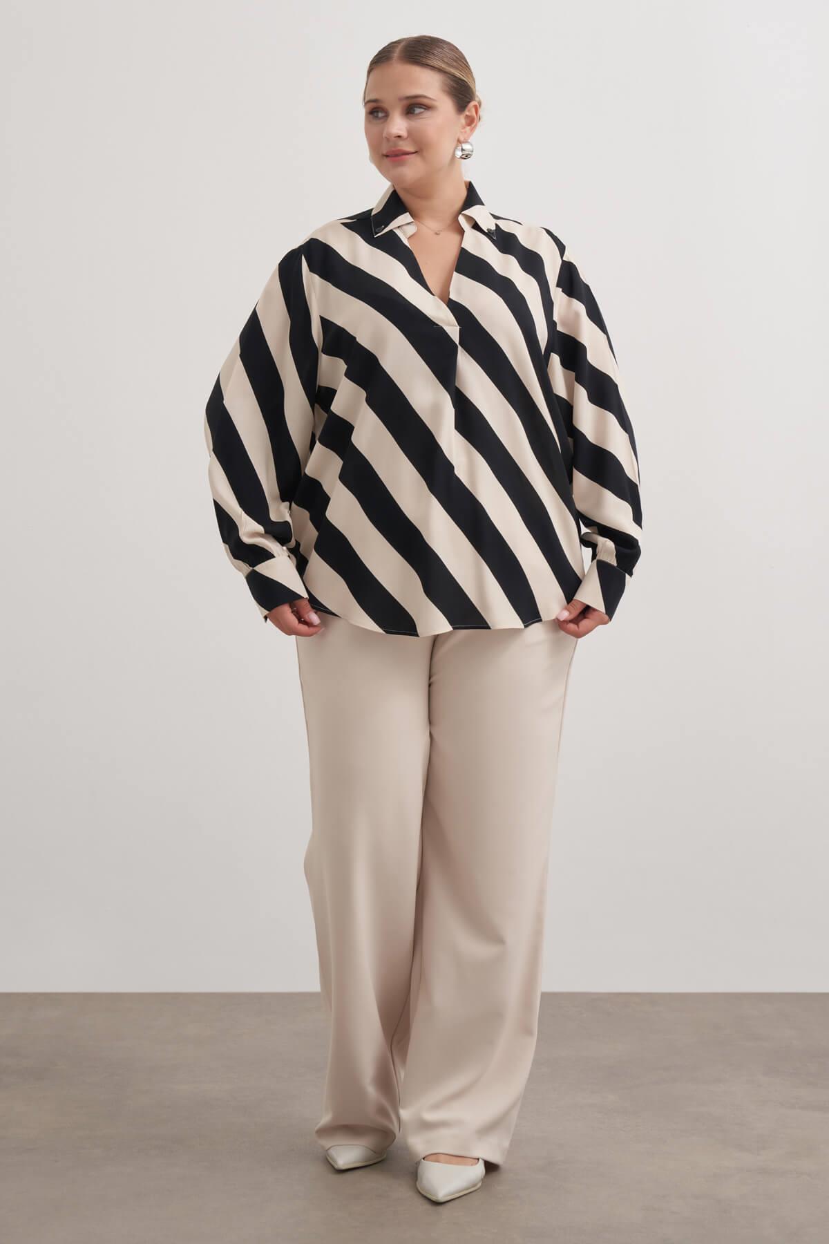 Myline-Dökümlü Çizgili Bluz-Büyük Beden Bluz-149506