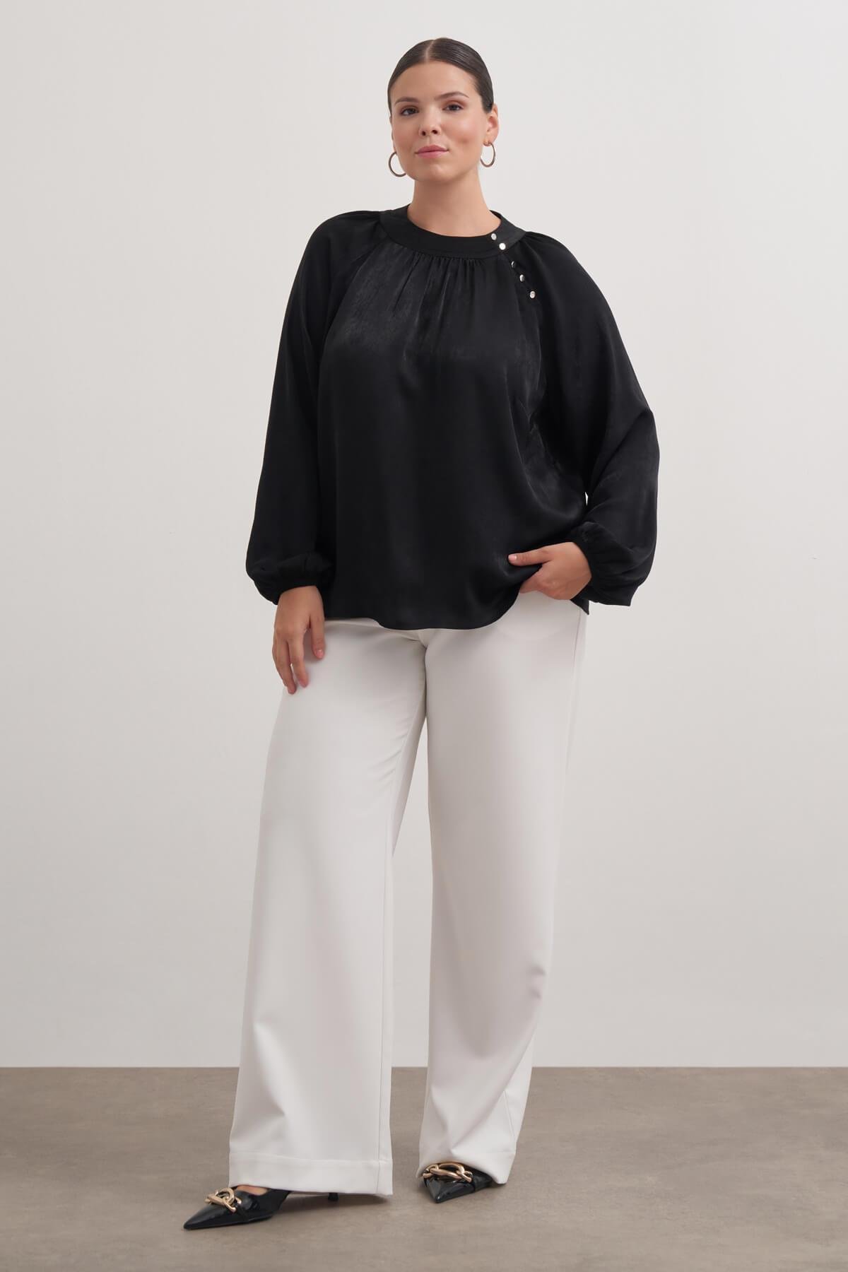 Myline-Düğme Detaylı Saten Bluz-Büyük Beden Bluz-149479