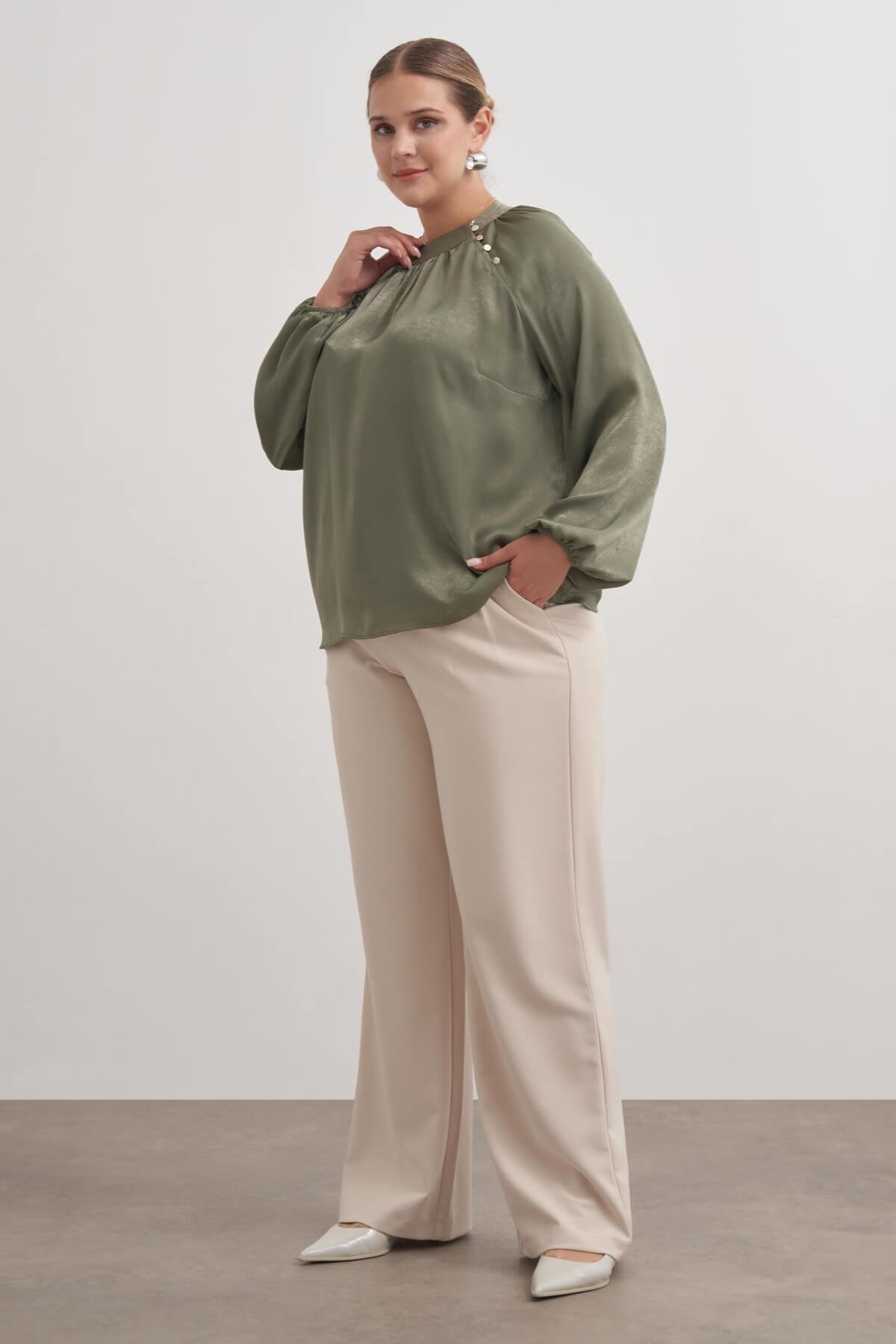 Myline-Düğme Detaylı Saten Bluz-Büyük Beden Bluz-149480