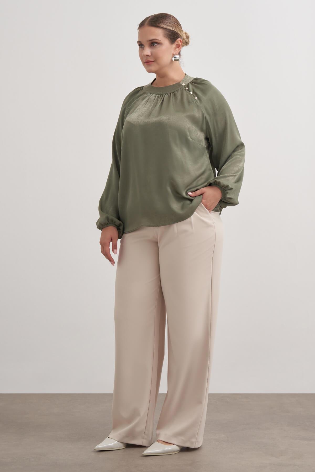 Myline-Düğme Detaylı Saten Bluz-Büyük Beden Bluz-149480