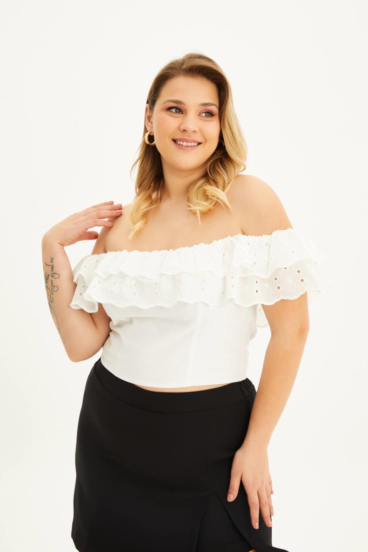 Fistolu Gipe Detaylı Top