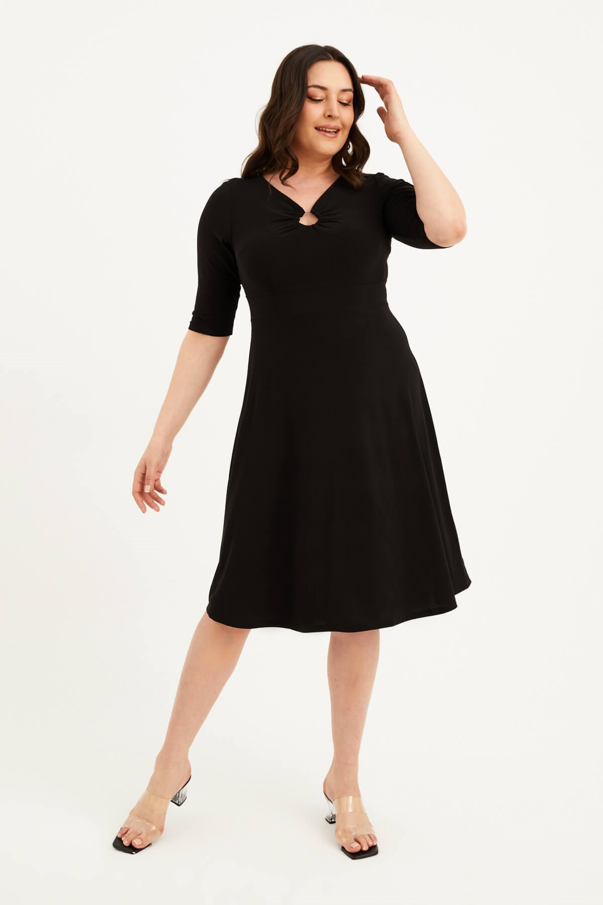 Halka Detaylı 3/4 Kol Elbise