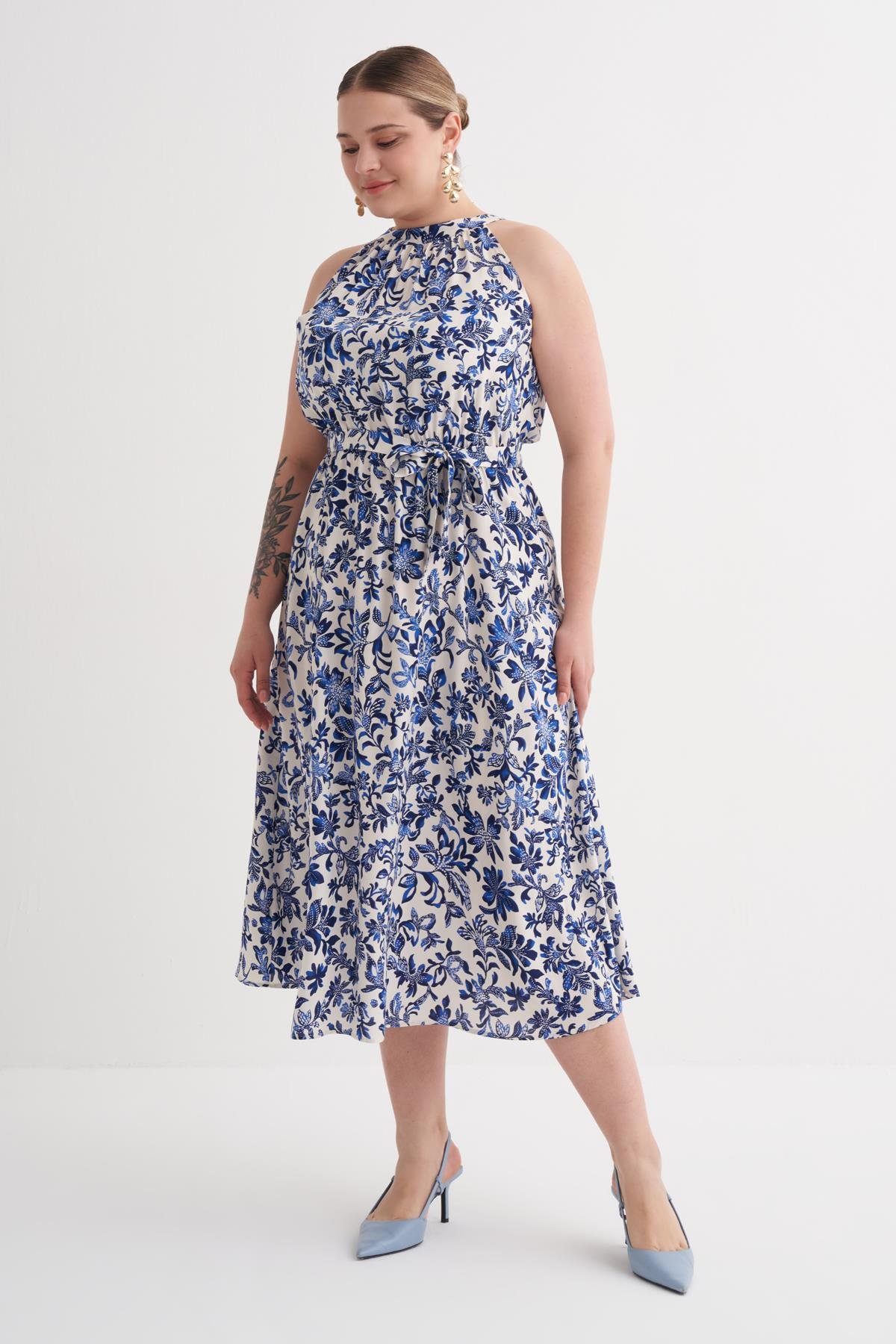 Myline-Halter Yaka Kuşaklı Desenli Uzun Elbise-Büyük Beden Elbise-149947