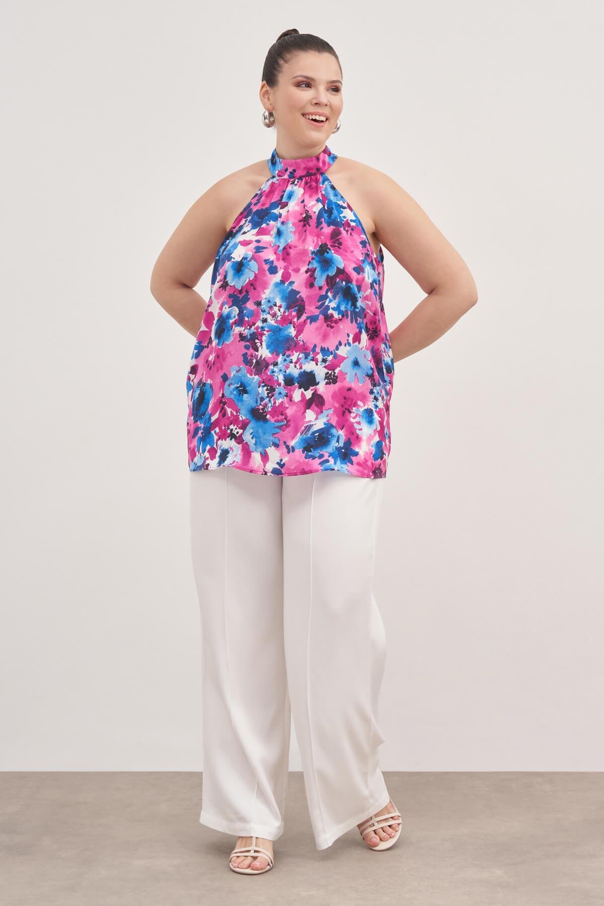 Myline-Halter Yakalı Desenli Bluz -Büyük Beden Bluz-139177