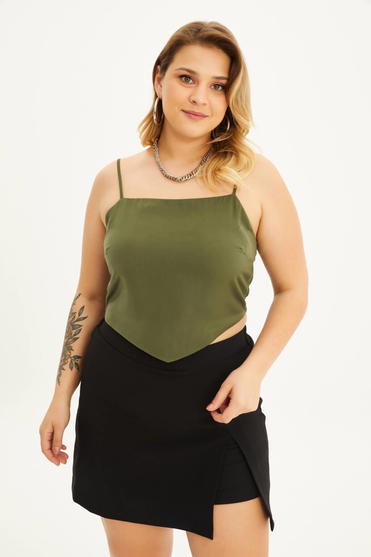 Myline-İp Askılı Gipeli Top-Büyük Beden Tişört-77829