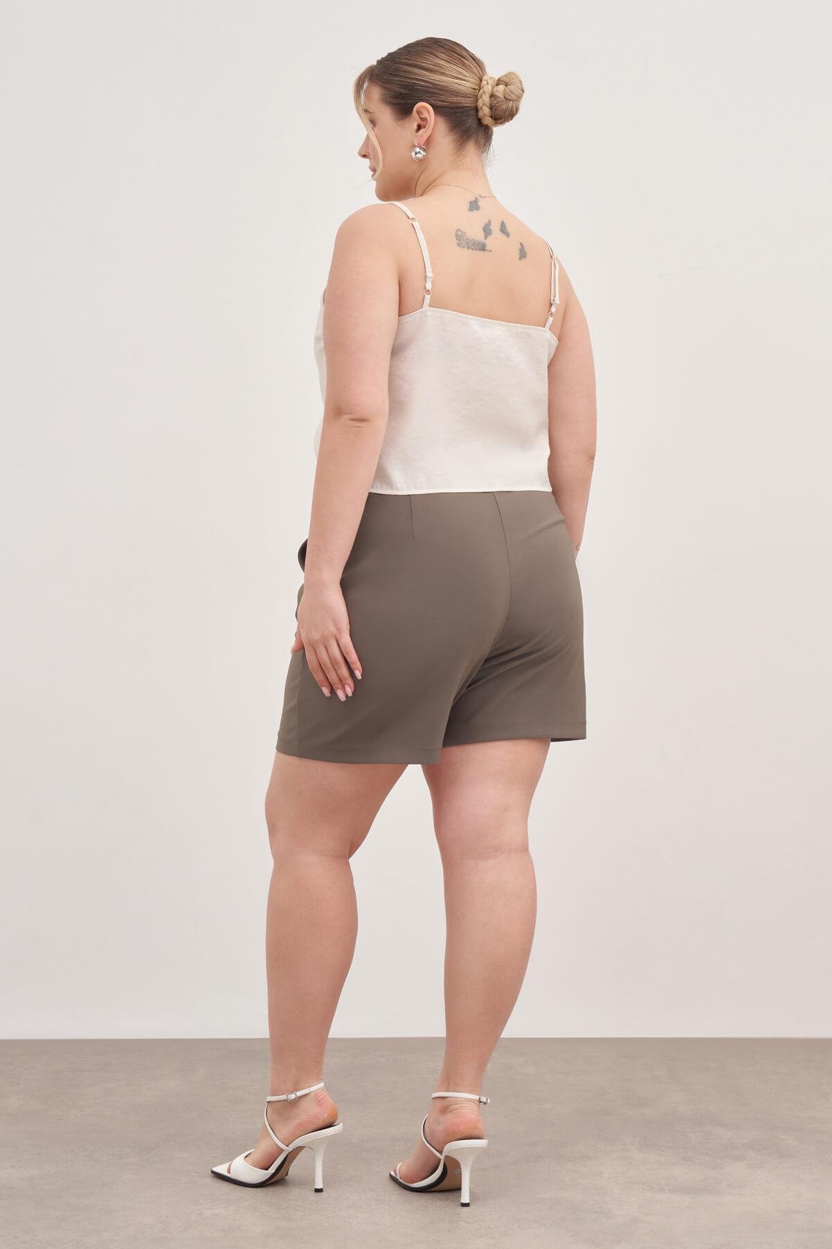 Myline-İp Askılı Önü Büzgülü Top-Büyük Beden Tişört-118513