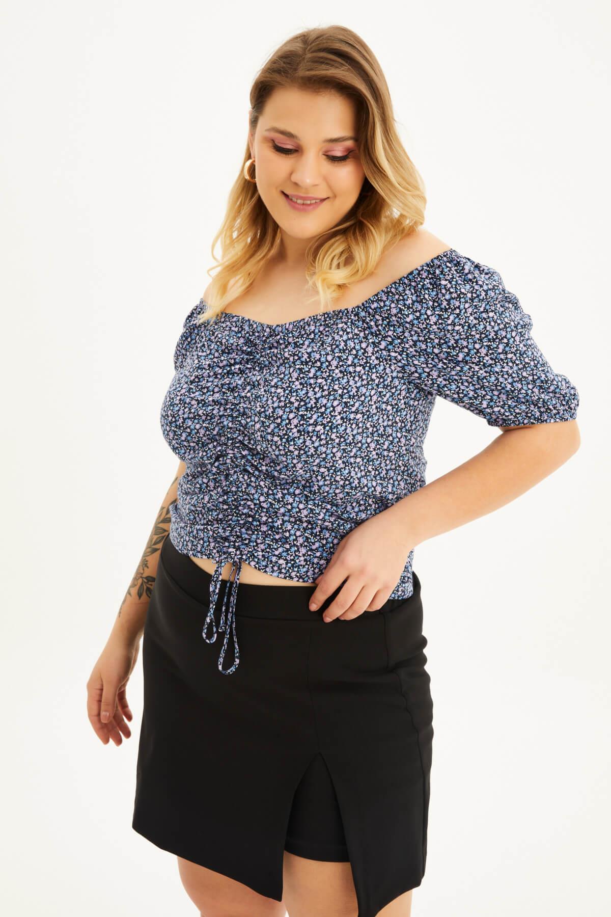 Kare Yaka Büzgülü Top