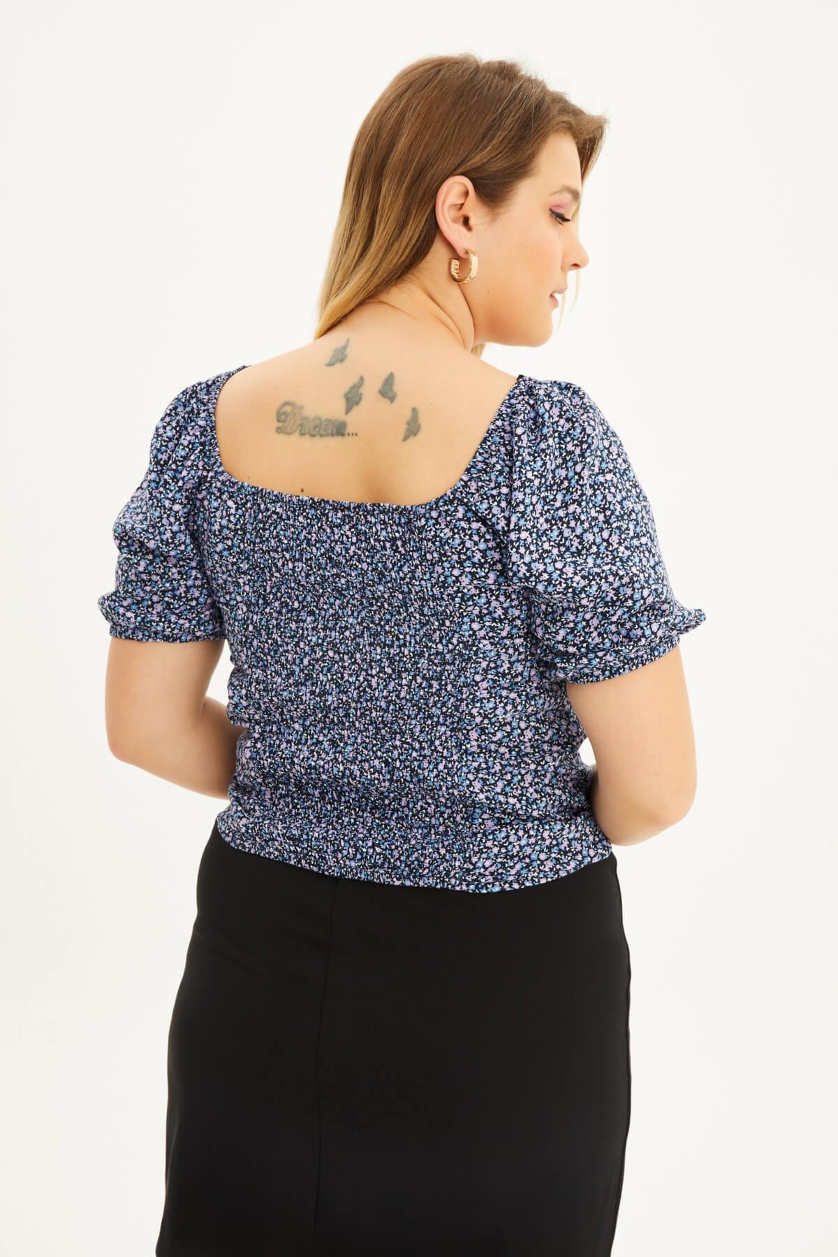 Myline-Kare Yaka Büzgülü Top-Büyük Beden Tişört-118482