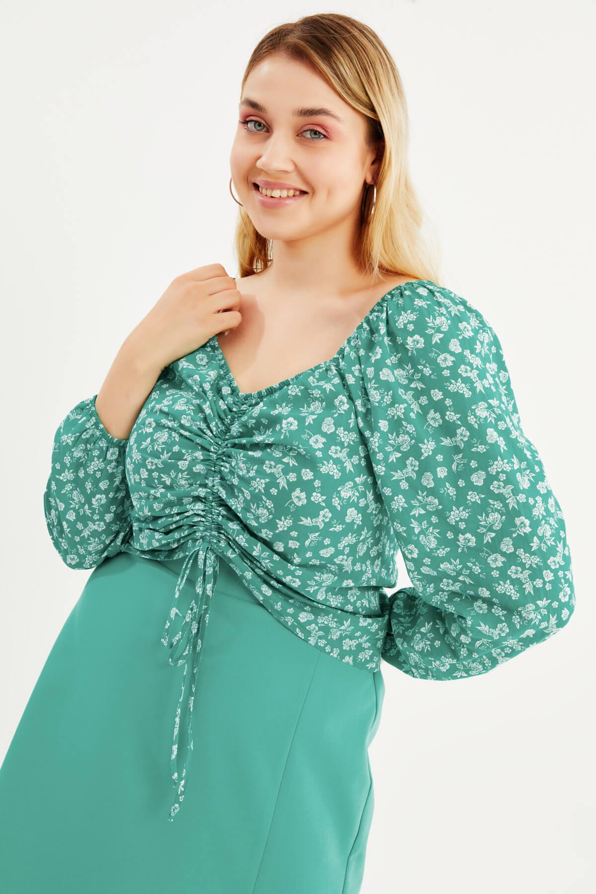 Myline-Kare Yaka Büzgülü Top-Büyük Beden Tişört-77767