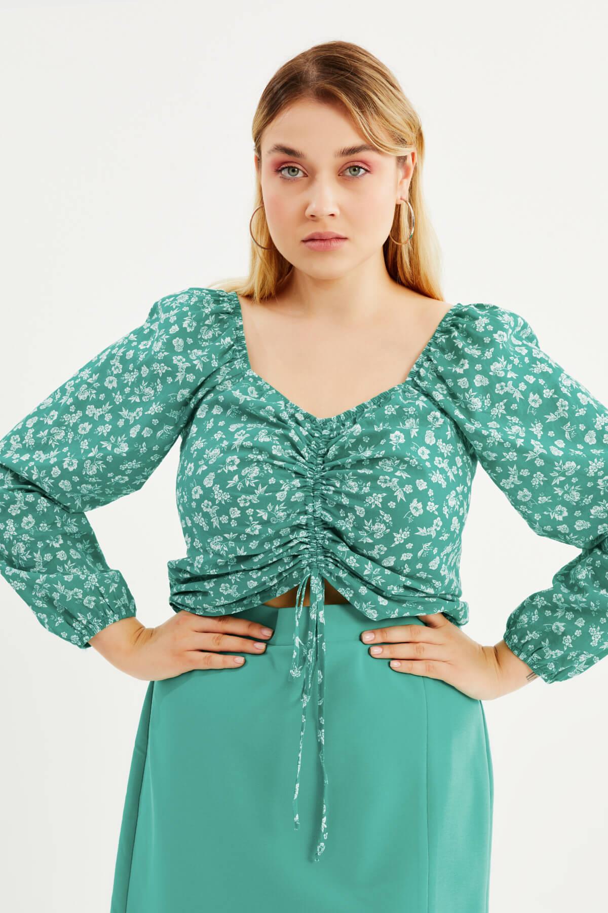 Myline-Kare Yaka Büzgülü Top-Büyük Beden Tişört-77767