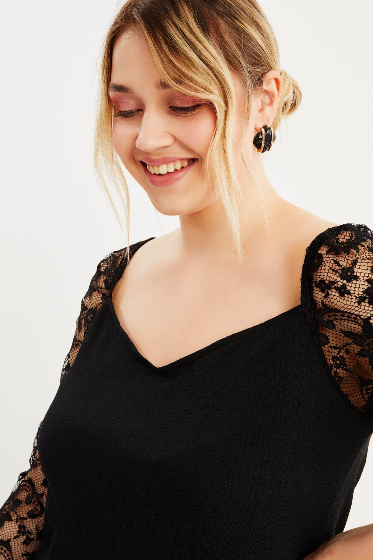 Myline-Kare Yaka Kolları Dantelli Bluz-Büyük Beden Bluz-77828