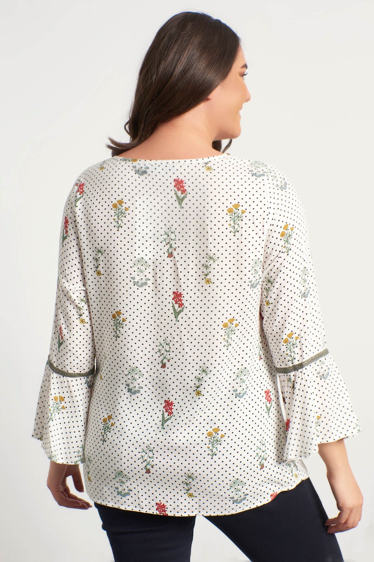 Myline-Kolları Dantel Detaylı Yan Yırtmaçlı Bluz-Büyük Beden Bluz-23476-m