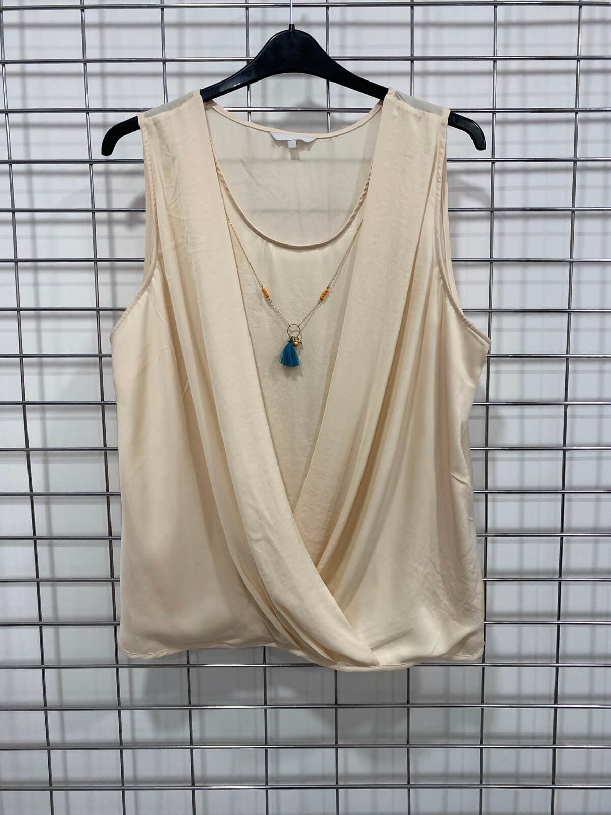 Myline-Kolye Detaylı Kolsuz Bluz -Büyük Beden Outlet-66513