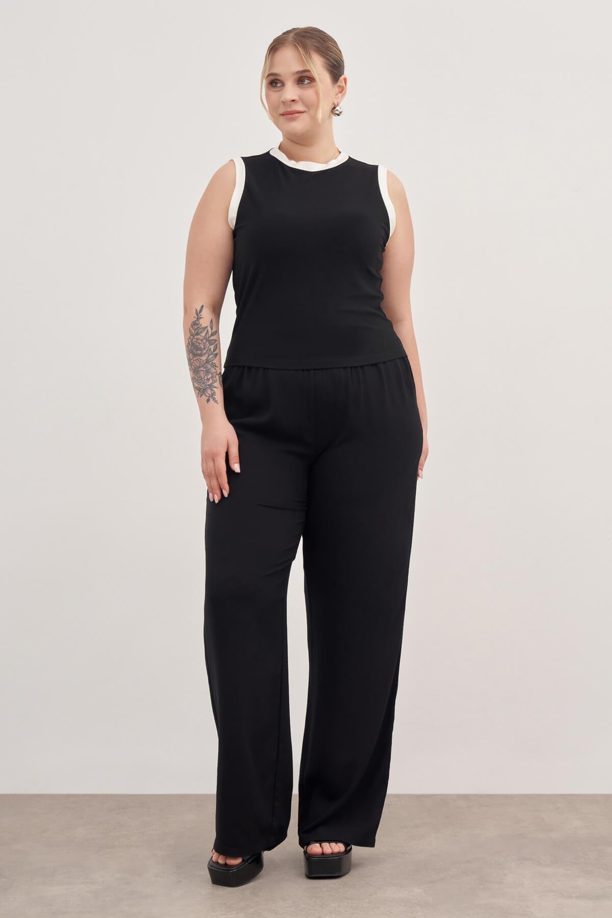 Myline-Kontrast Kolsuz Top-Büyük Beden Tişört-129006