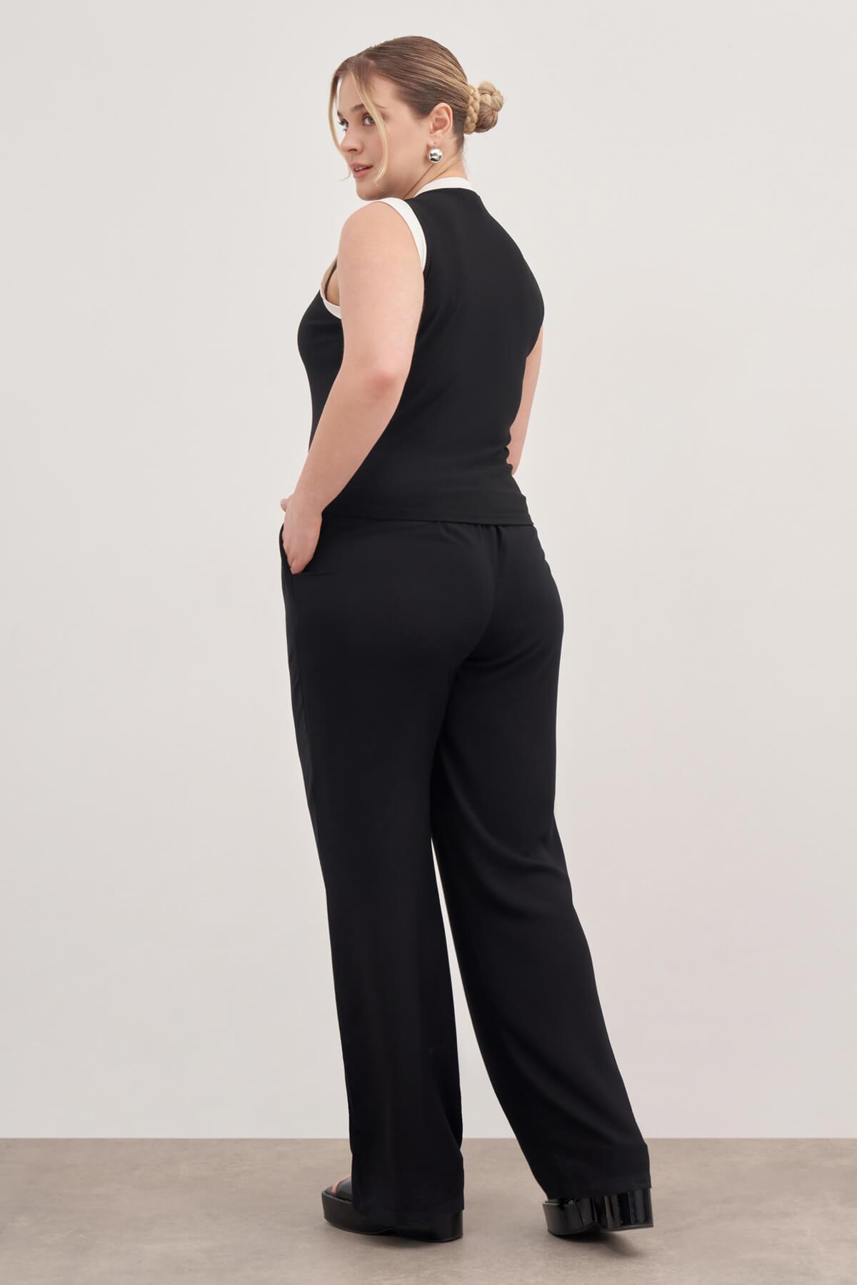 Myline-Kontrast Kolsuz Top-Büyük Beden Tişört-129006