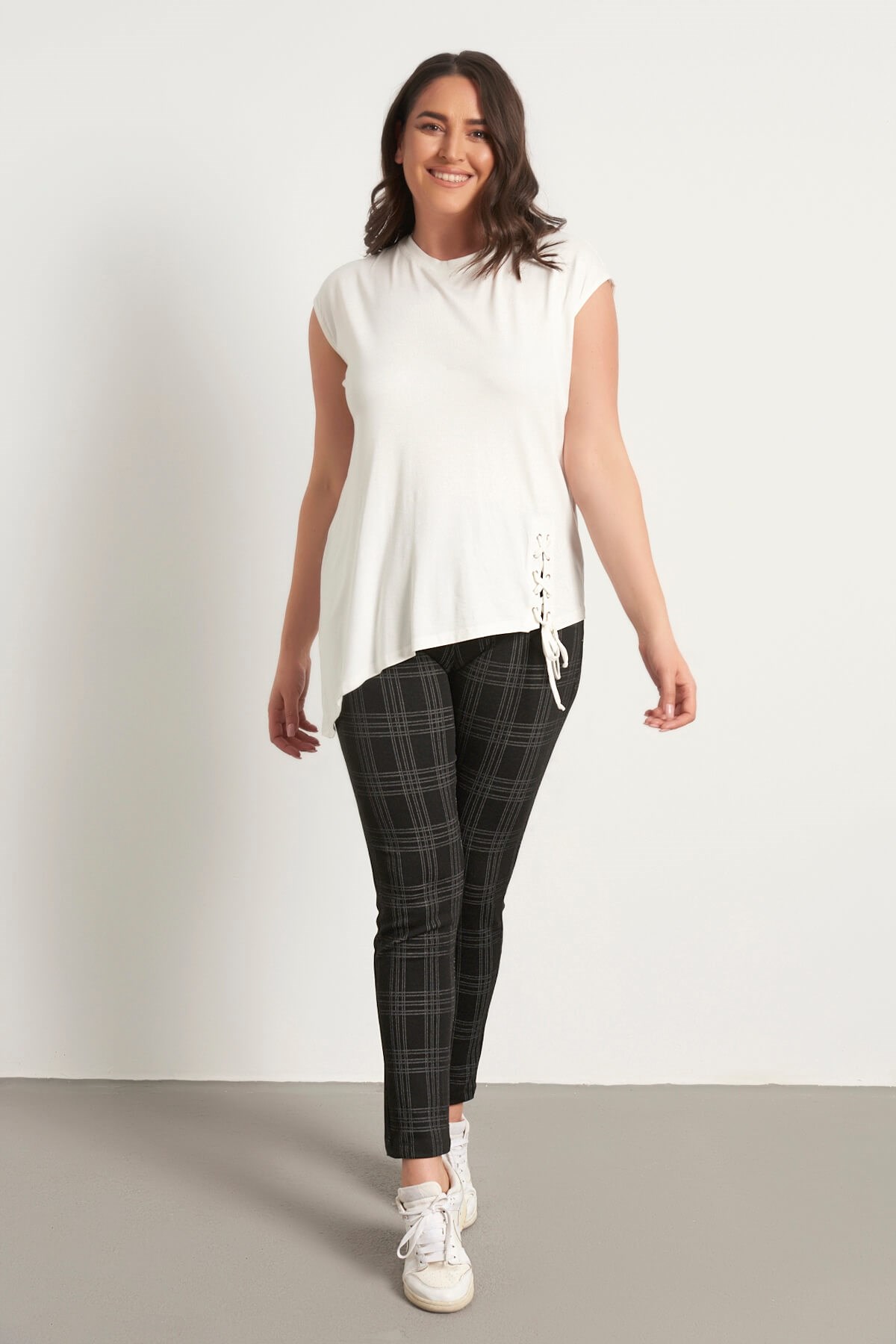 Myline-Kuşgözü Detaylı Kolsuz Penye Tişört-Büyük Beden Tişört-23874