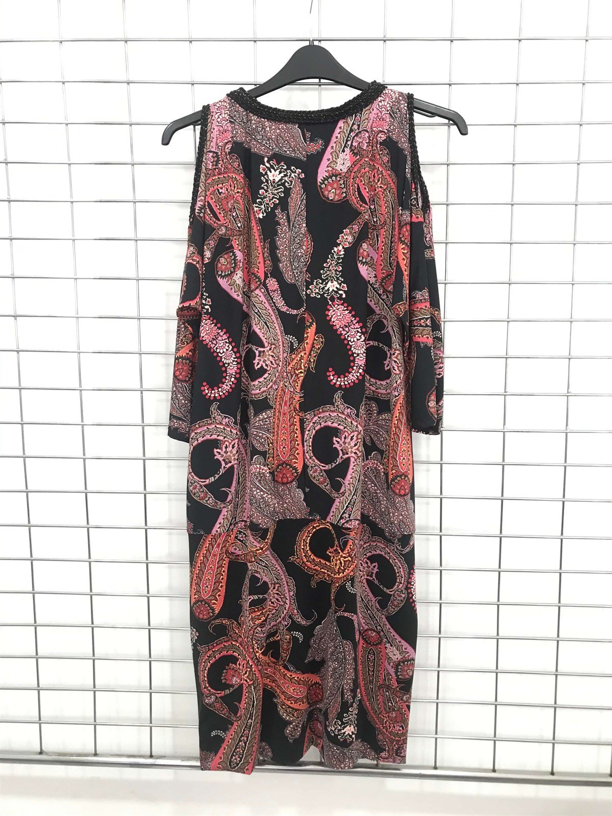 Myline-Önü Sim Detaylı V Yakalı Kolları Pencereli Elbise-Büyük Beden Outlet-45604