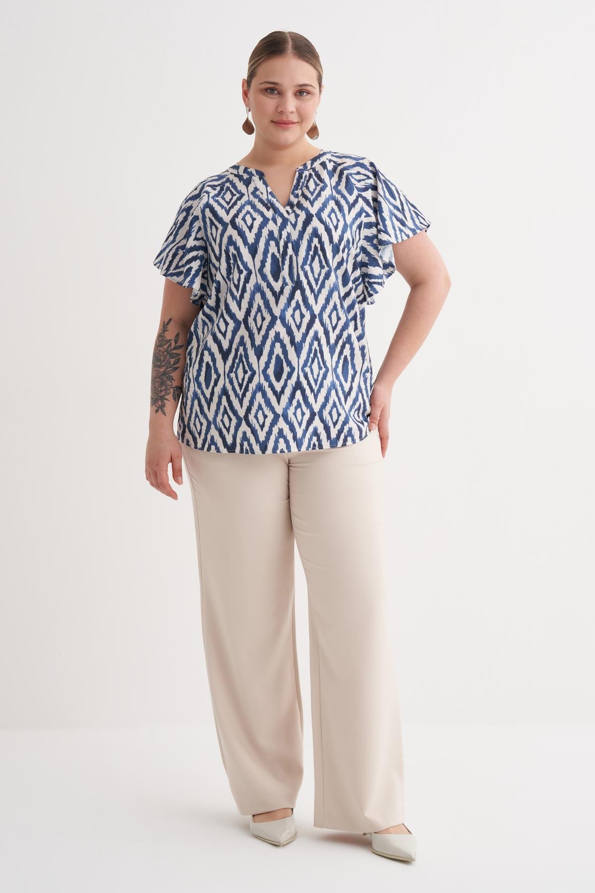 Myline-Pelerin Kol Desenli Tişört-Büyük Beden Tişört-149977