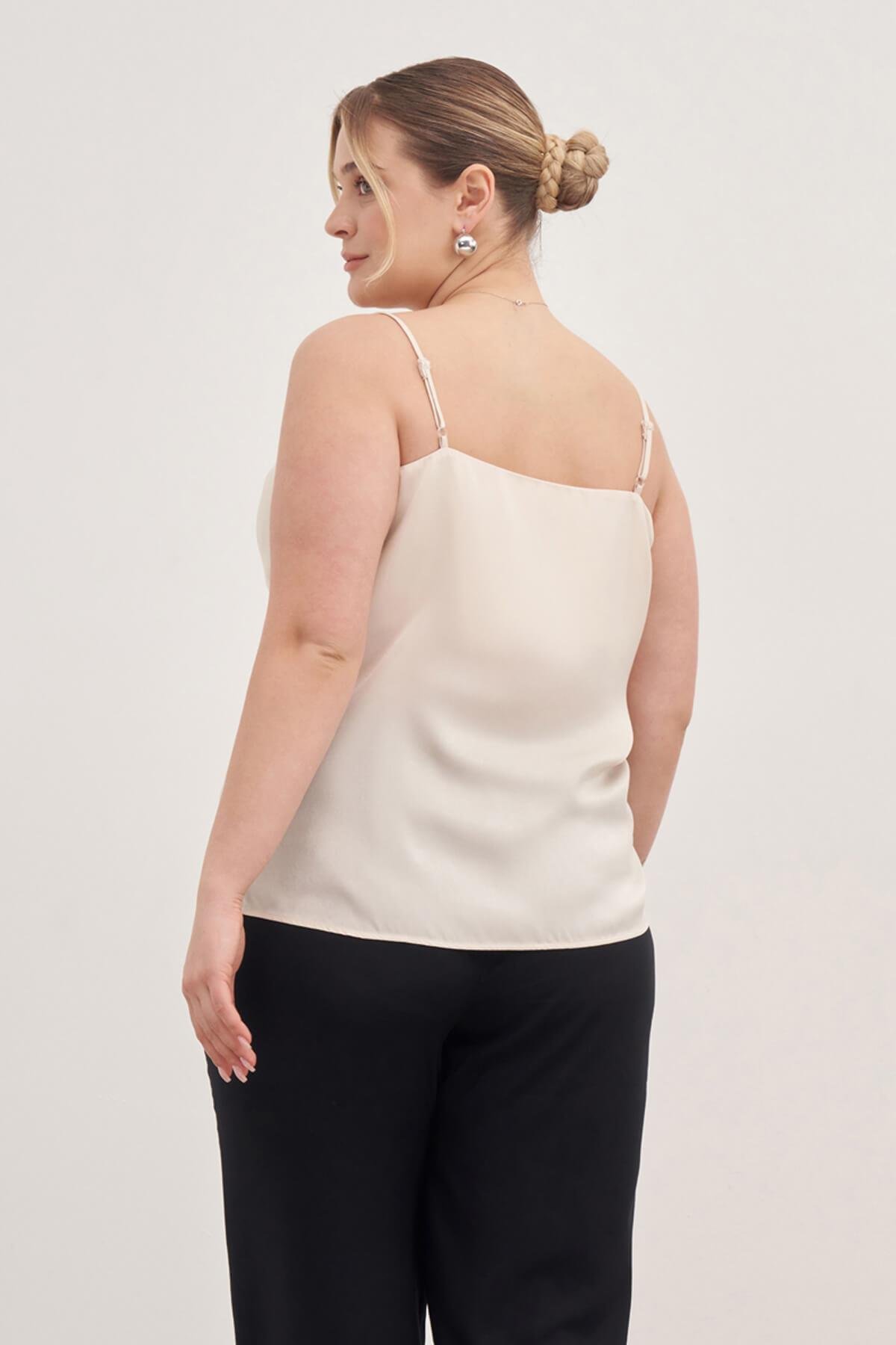 Myline-Saten Degaje Yaka İp Askılı Bluz-Büyük Beden Bluz-139138