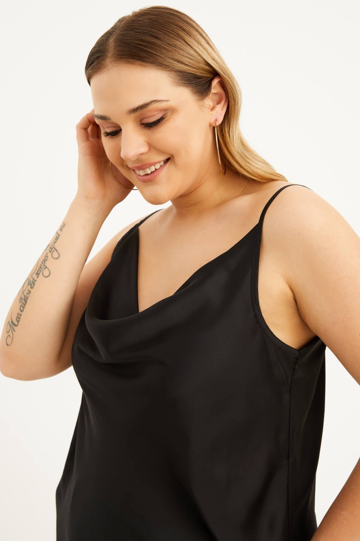 Myline-Saten Degaje Yaka İp Askılı Bluz-Büyük Beden Bluz-77344