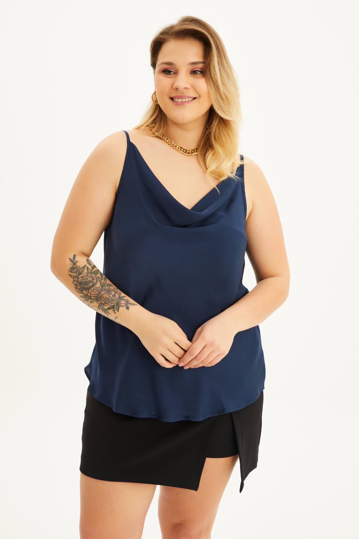 Myline-Saten Degaje Yaka İp Askılı Bluz-Büyük Beden Bluz-98319