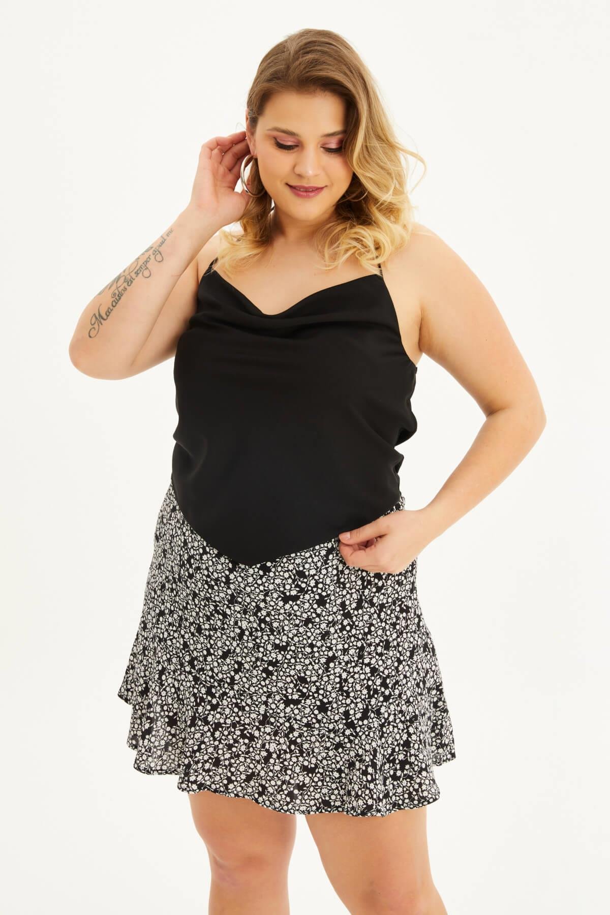 Myline-Saten Degaje Yaka Top-Büyük Beden Tişört-87908