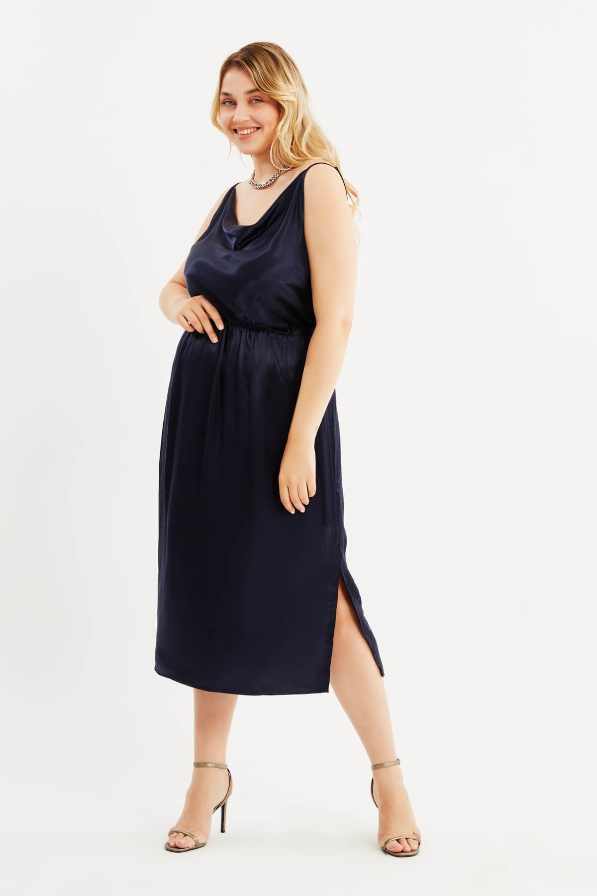 Myline-Saten Degaje Yaka Yırtmaçlı Elbise-Büyük Beden Abiye Elbise-87938