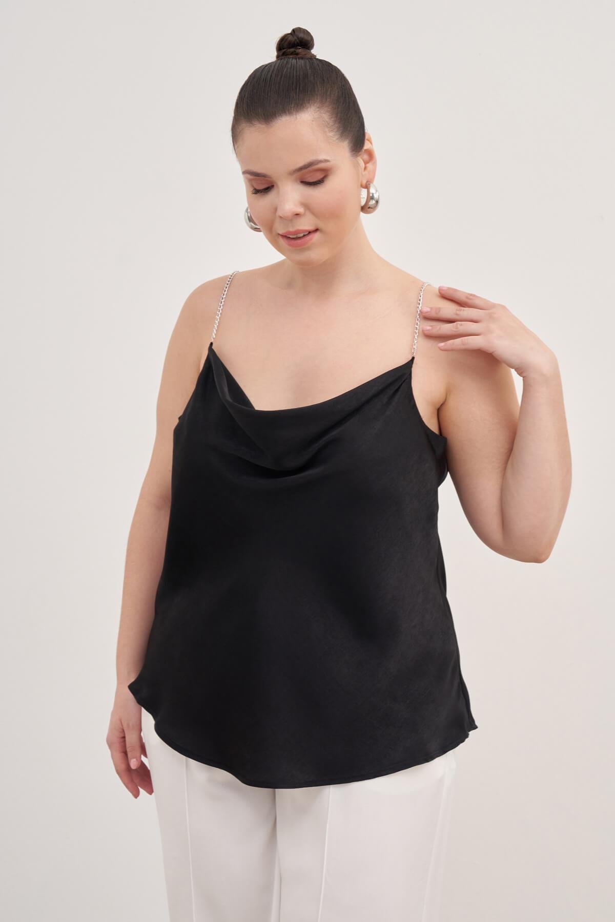 Myline-Saten Zincirli Degaje Yaka Bluz-Büyük Beden Bluz-88004