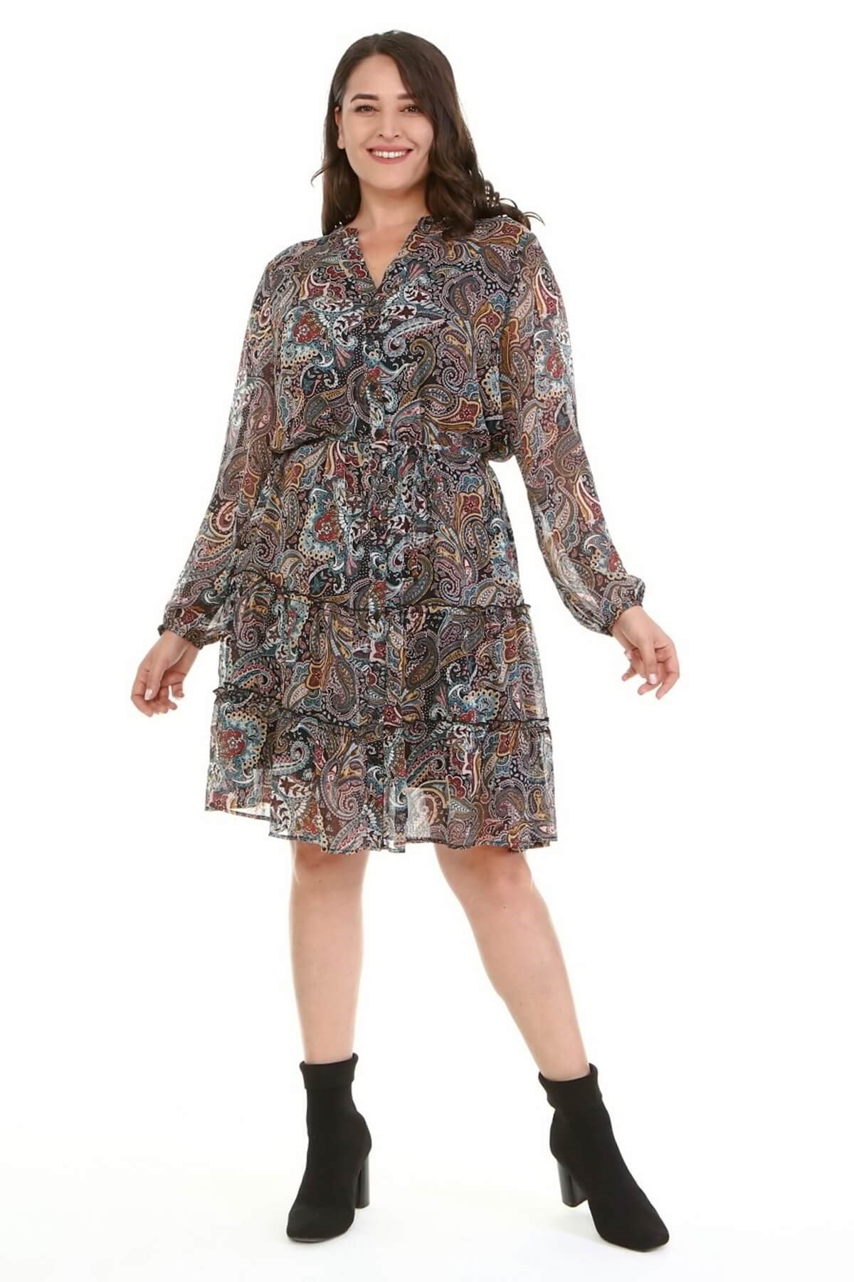 Şifon Fırfır Detaylı Kuşaklı Elbise