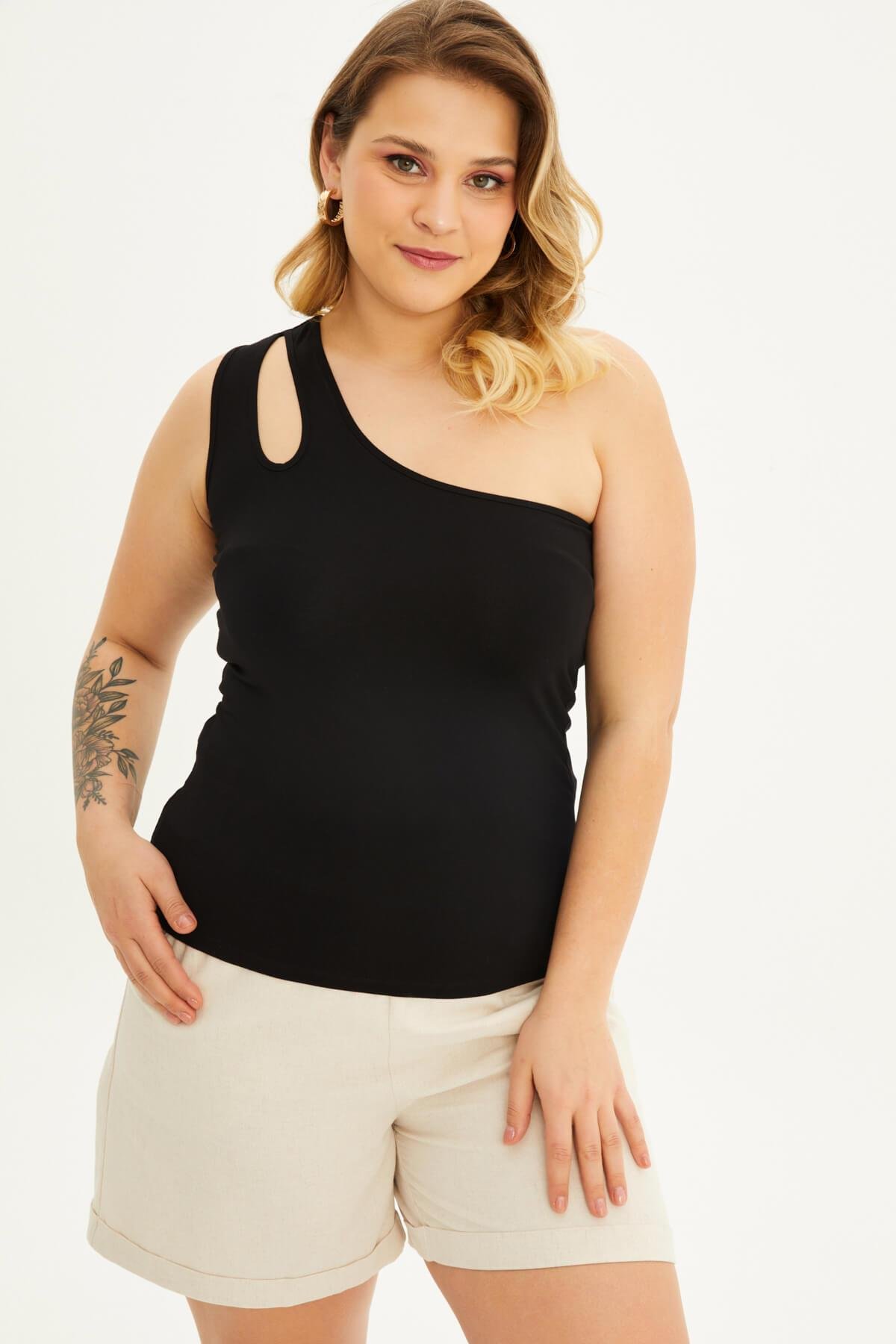 Myline-Tek Omuz Pencere Detay Top-Büyük Beden Tişört-118475