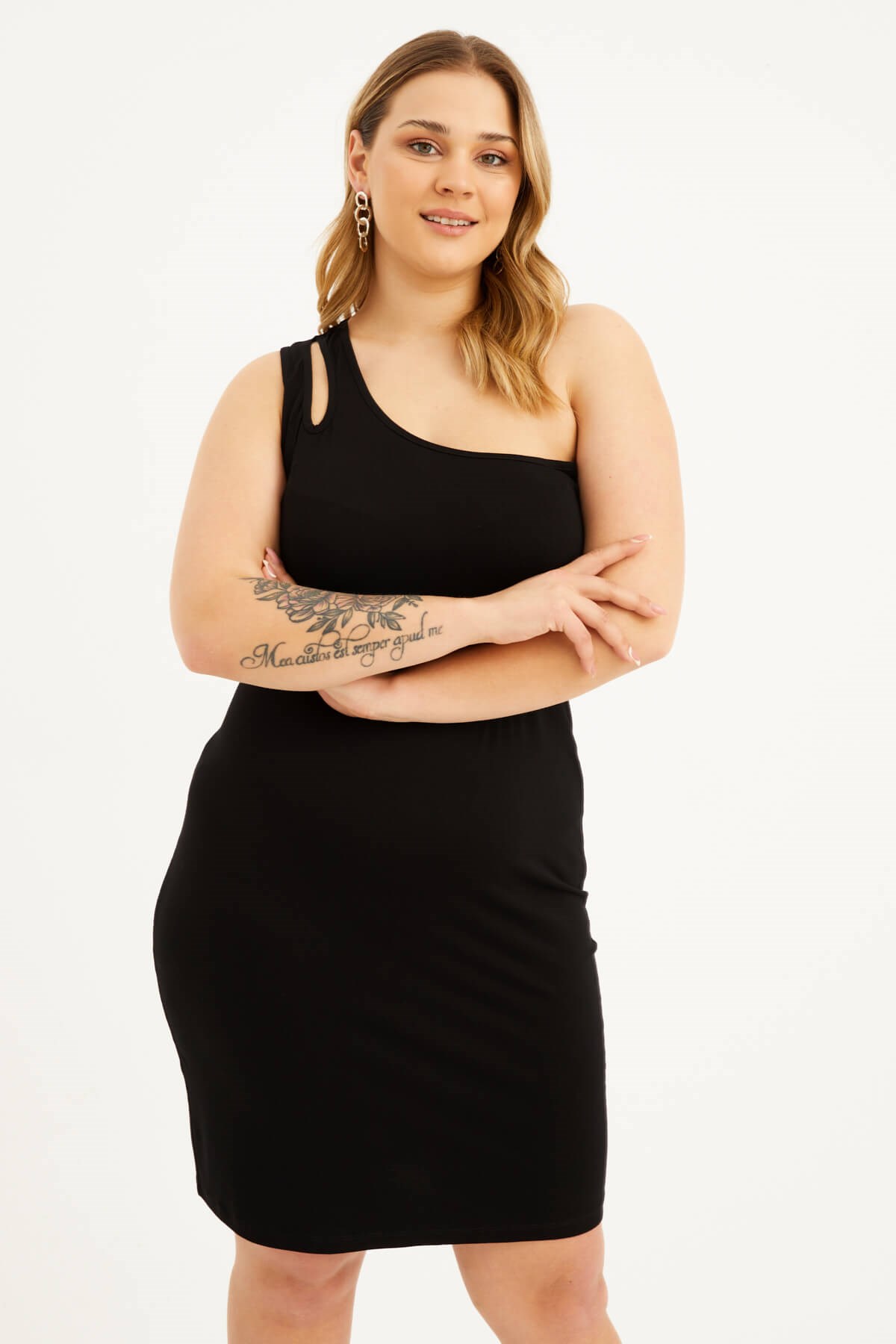 Myline-Tek Omuz Pencere Detaylı Elbise-Büyük Beden Günlük Elbiseler-77499