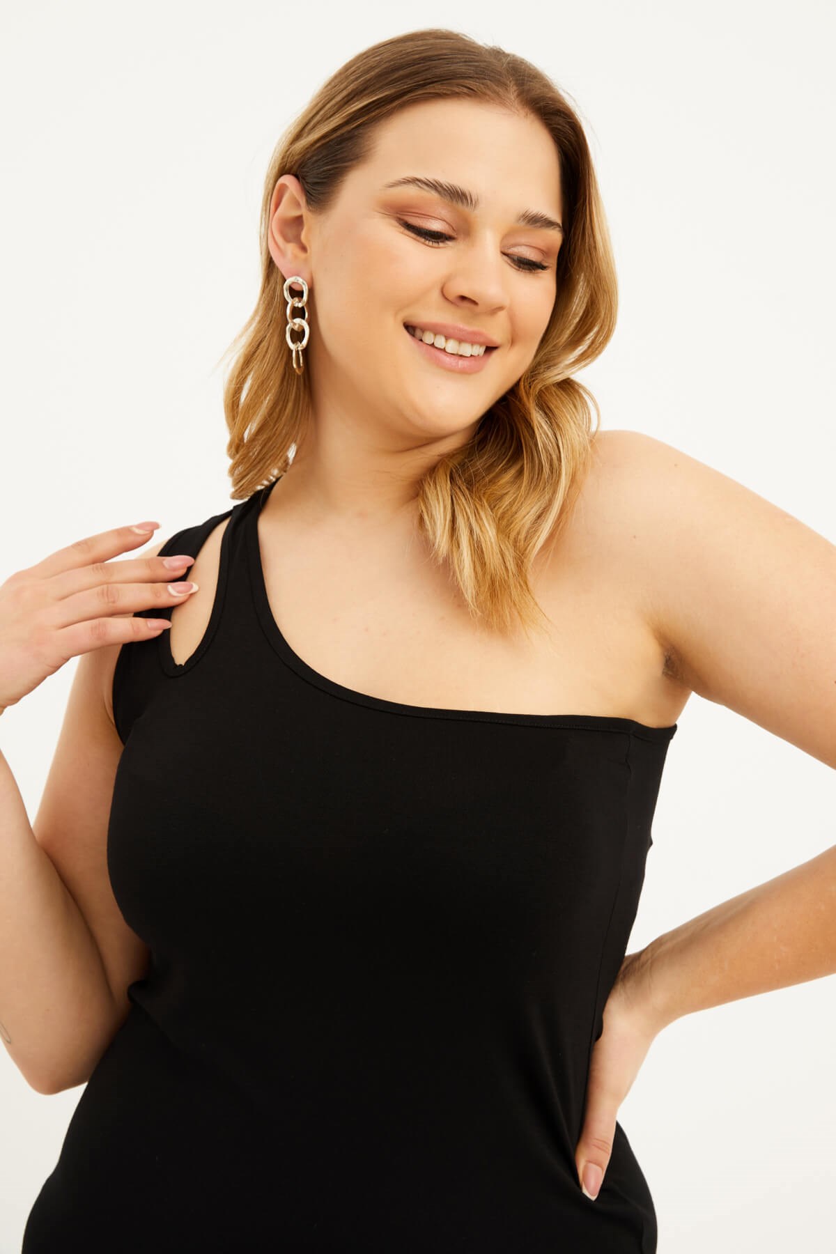 Myline-Tek Omuz Pencere Detaylı Elbise-Büyük Beden Günlük Elbiseler-77499