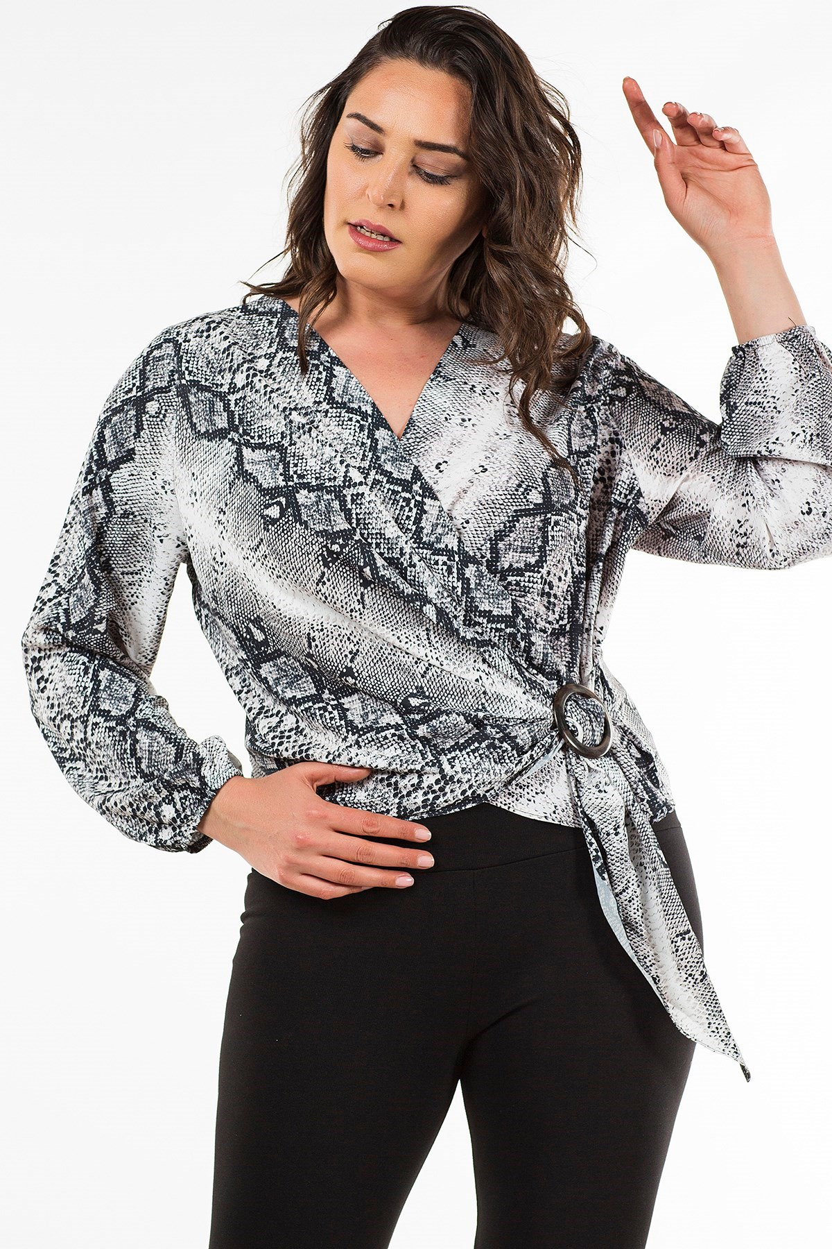 Myline-Tokalı Kruvaze Bluz-Bluz-34429