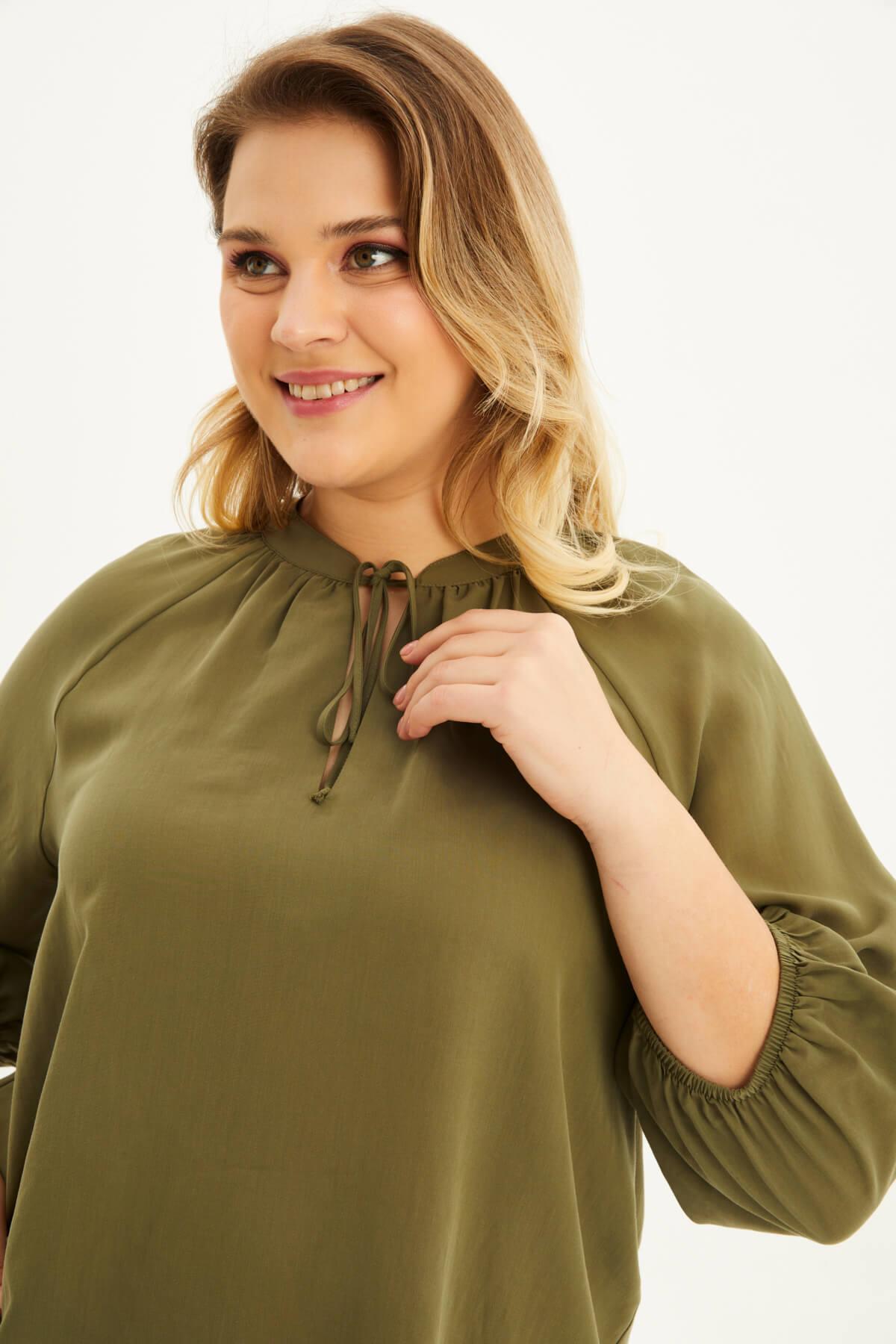 Myline-V Yaka Bağcık Detaylı Bluz-Büyük Beden Bluz-77758