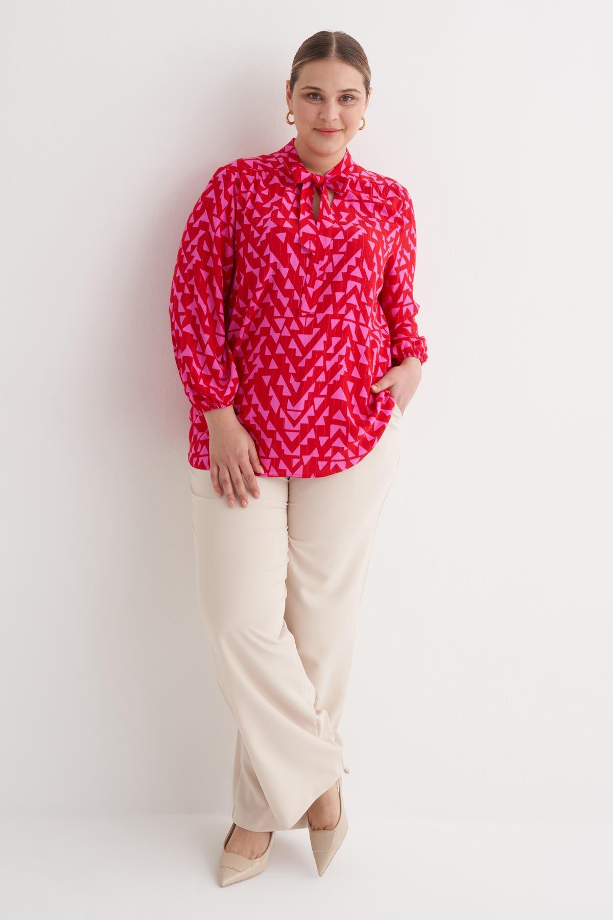 Myline-V Yaka Bağlama Detaylı Bluz-Büyük Beden Bluz-149943