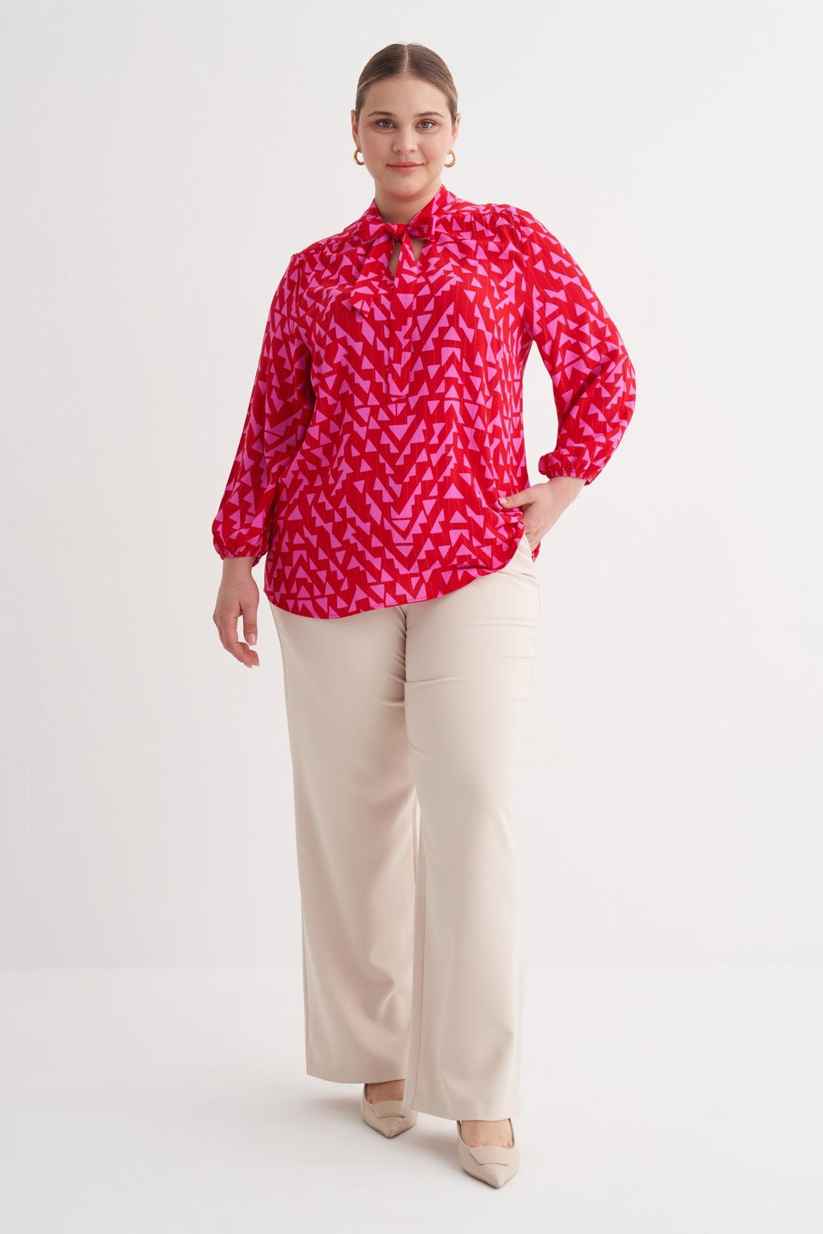 Myline-V Yaka Bağlama Detaylı Bluz-Büyük Beden Bluz-149943