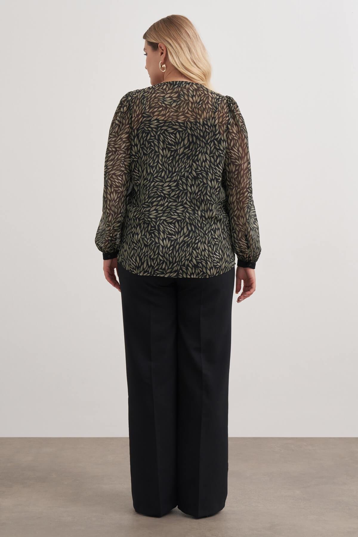 Myline-V Yaka Dökümlü  Şifon Bluz-Büyük Beden Bluz-149542