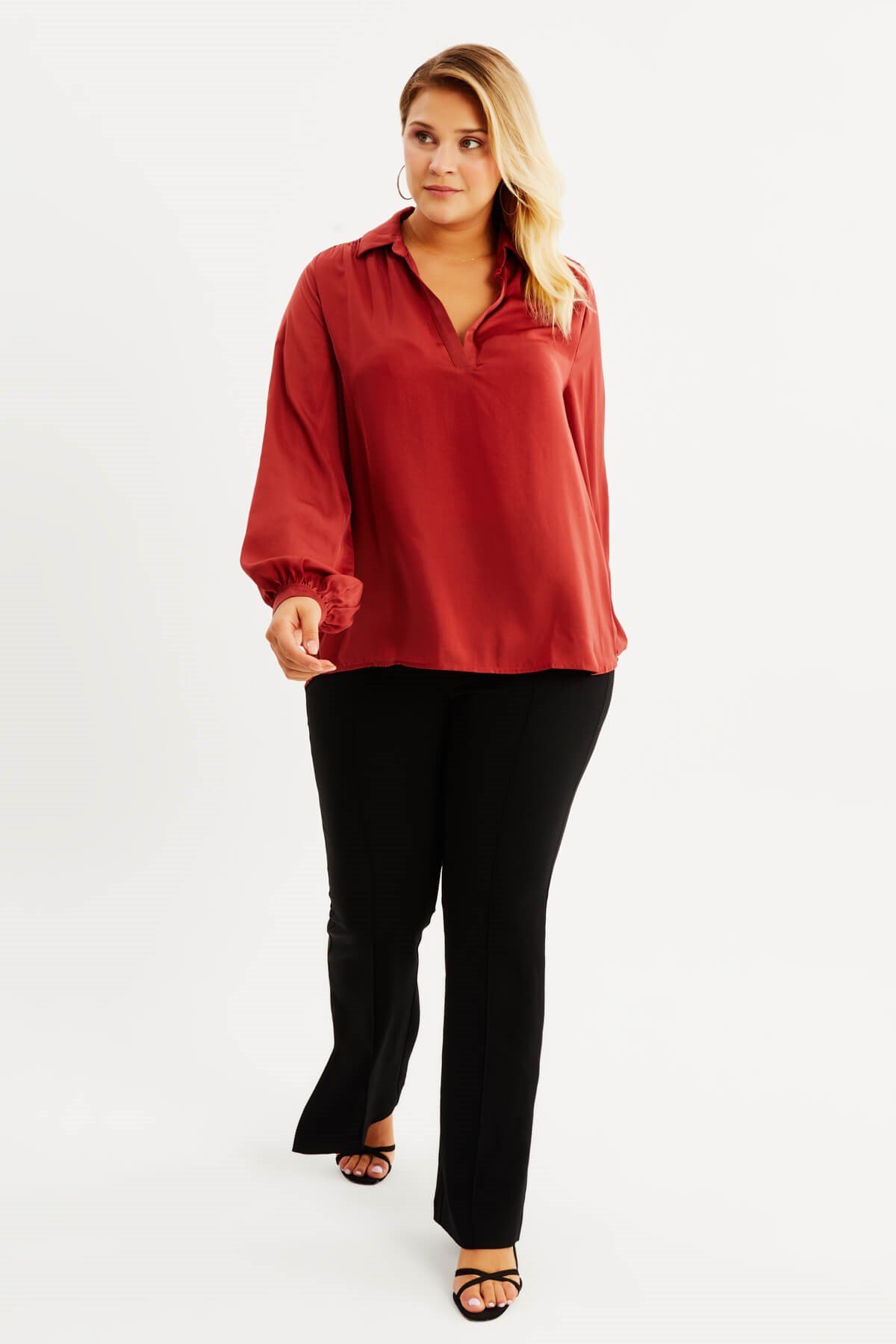 Myline-V Yaka Kolları Büzgülü Bluz -Büyük Beden Bluz-87907