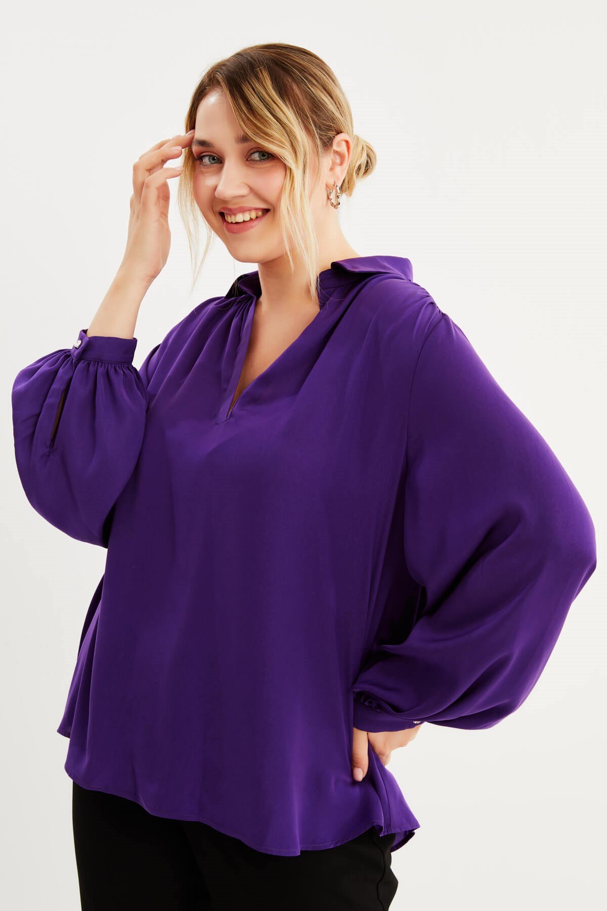 Myline-V Yaka Kolları Büzgülü Bluz -Büyük Beden Bluz-87984