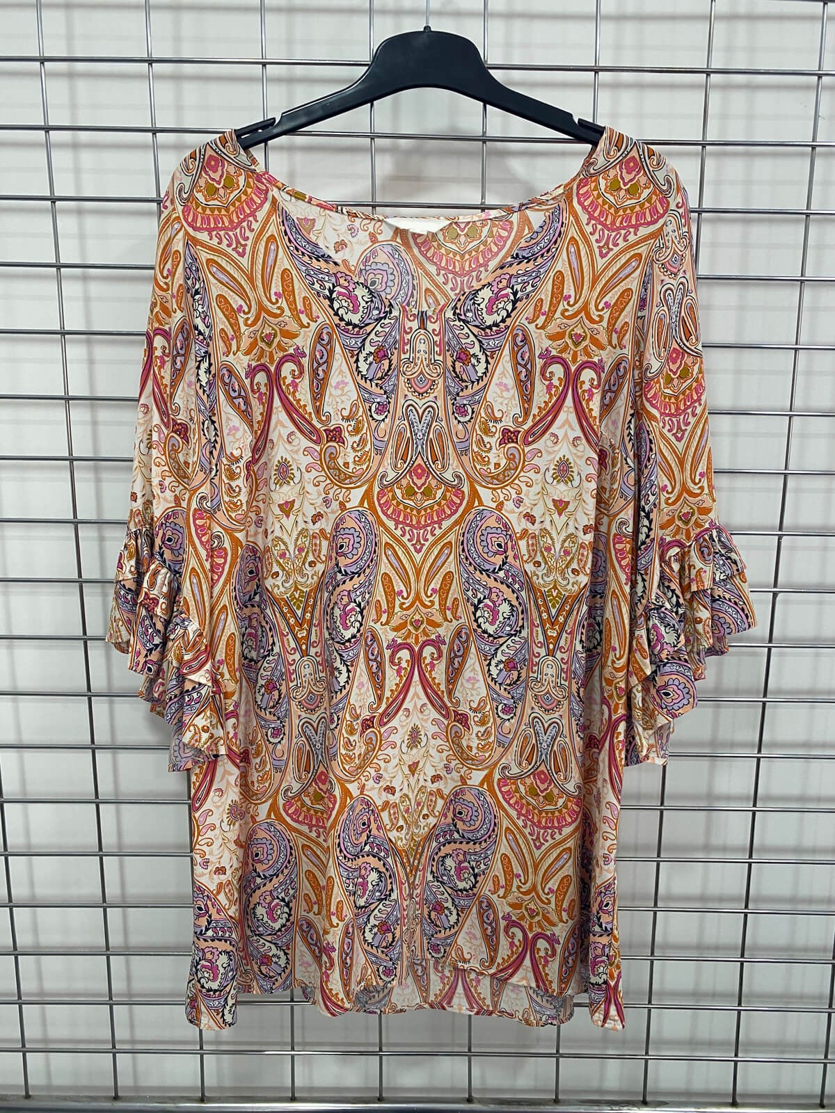 Myline-V Yaka Kolları Fırfırlı Elbise-Büyük Beden Outlet-66528