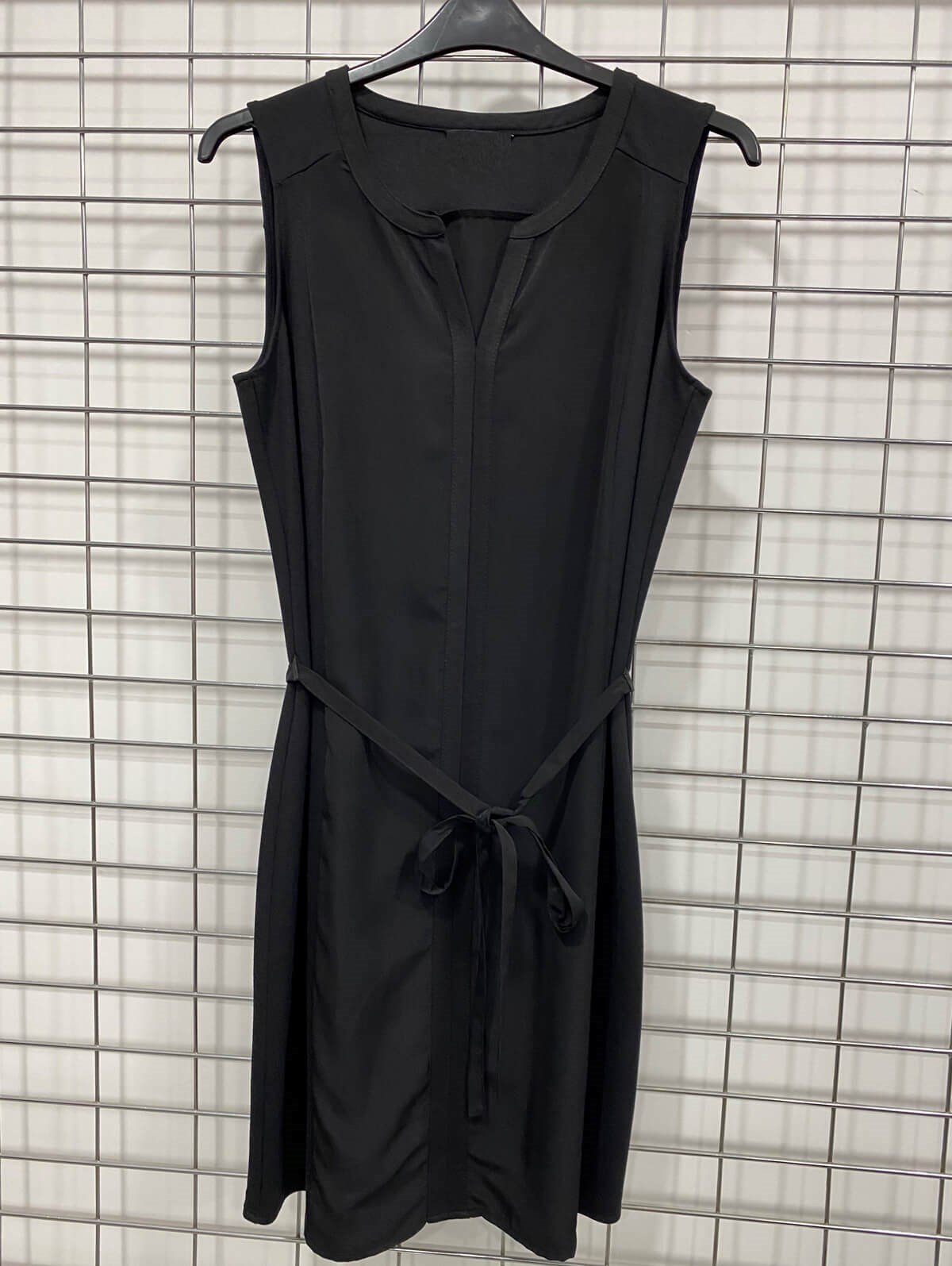 Myline-V Yaka Kolsuz Penye Elbise -Büyük Beden Outlet-66510